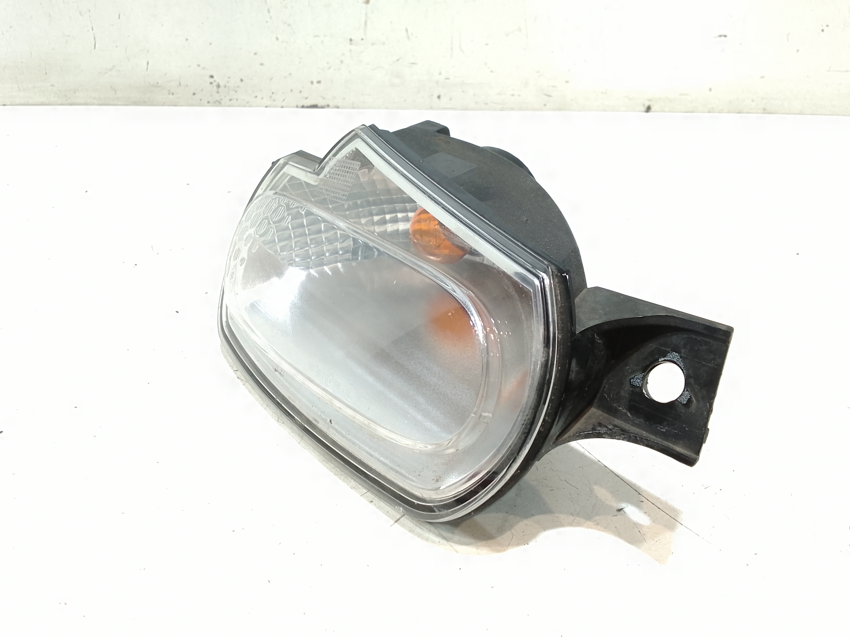 Freccia fanalino ant DX lato passeggero per Smart Fortwo Brabus (2017 - In produzione)