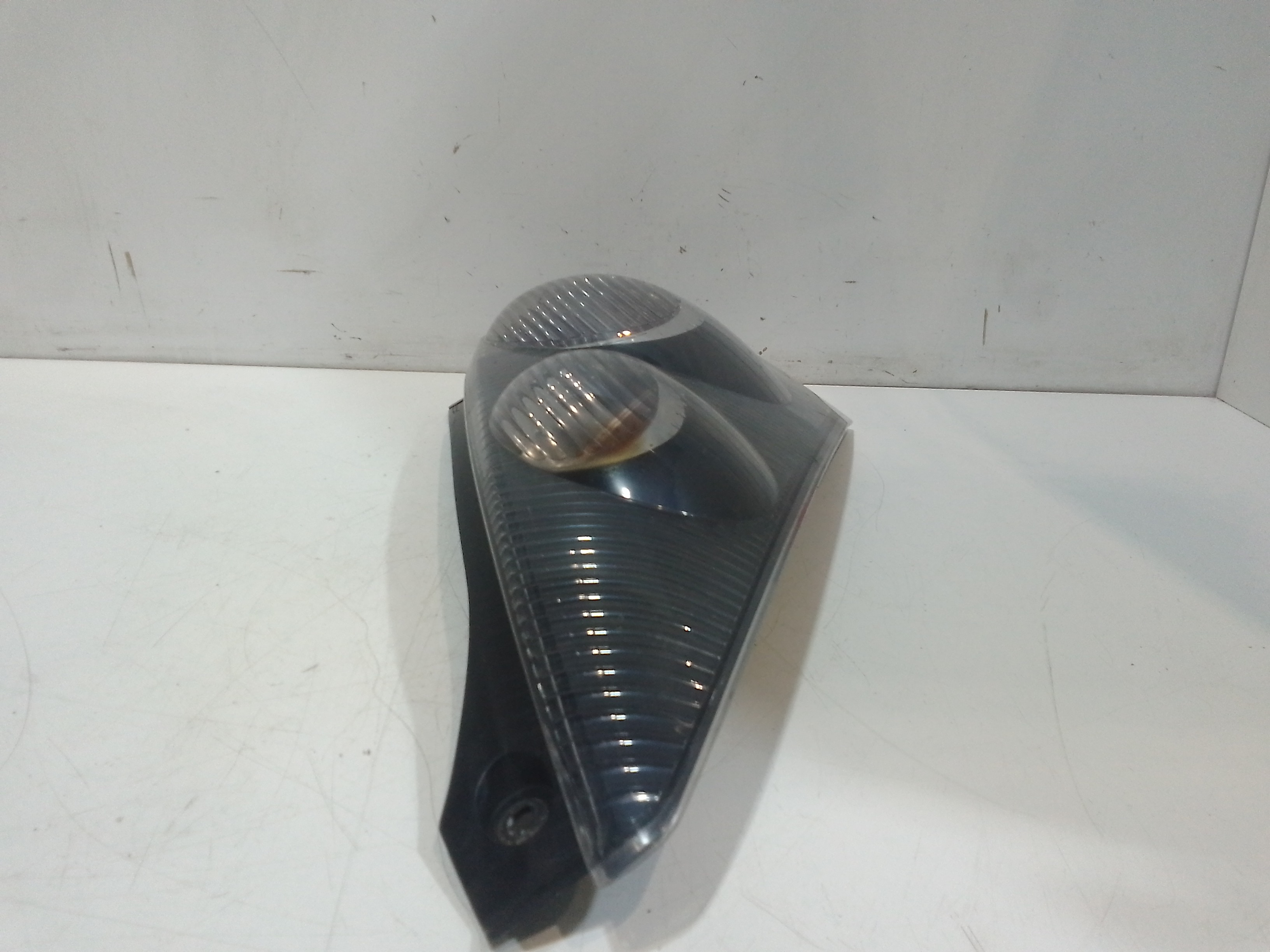 Stop fanale Posteriore sinistro lato Guida per Citroen C2 2 Serie (2005 - 2008)