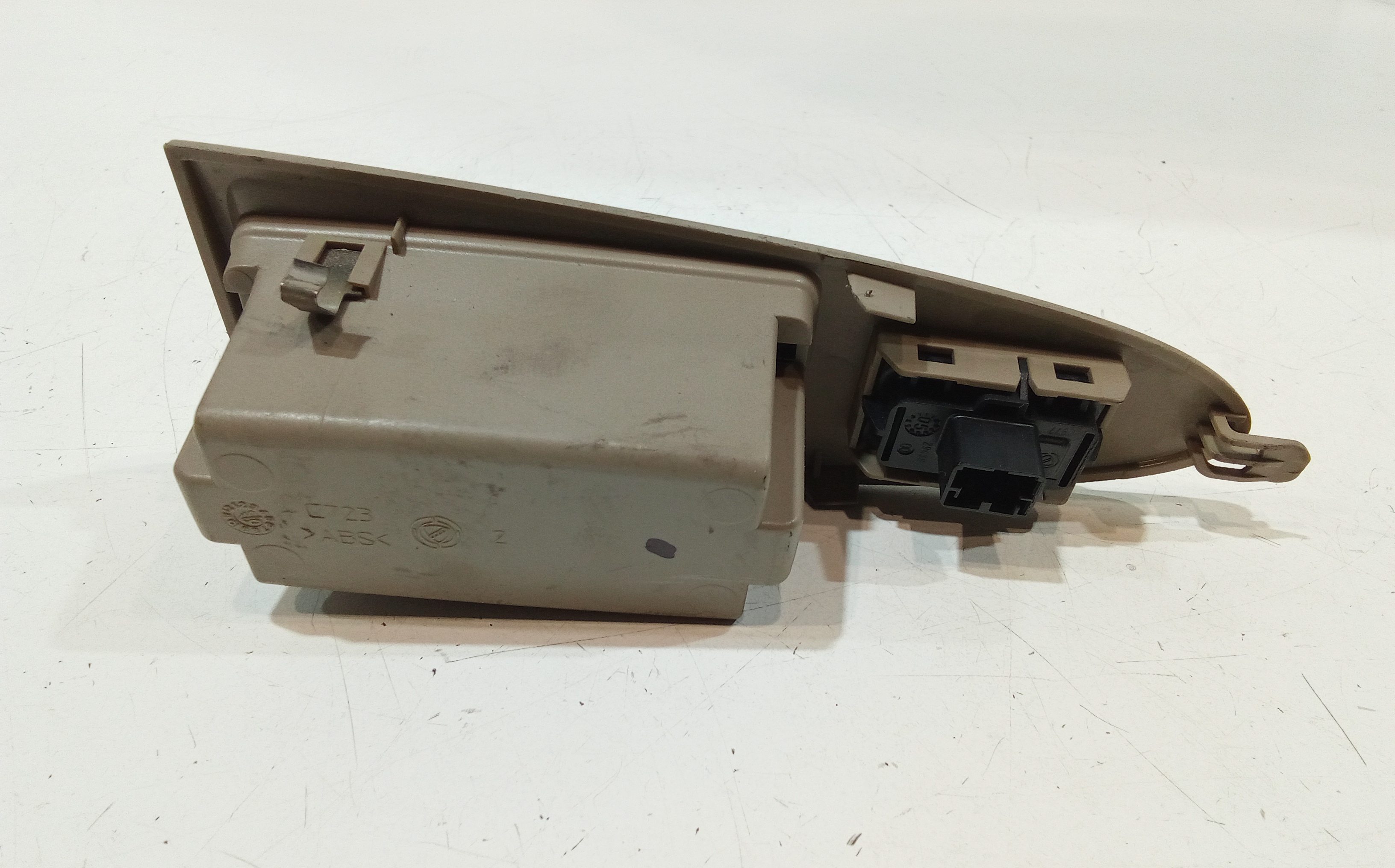 Pulsantiera Posteriore Destra per Fiat Croma 3 Serie (2007 - In produzione)