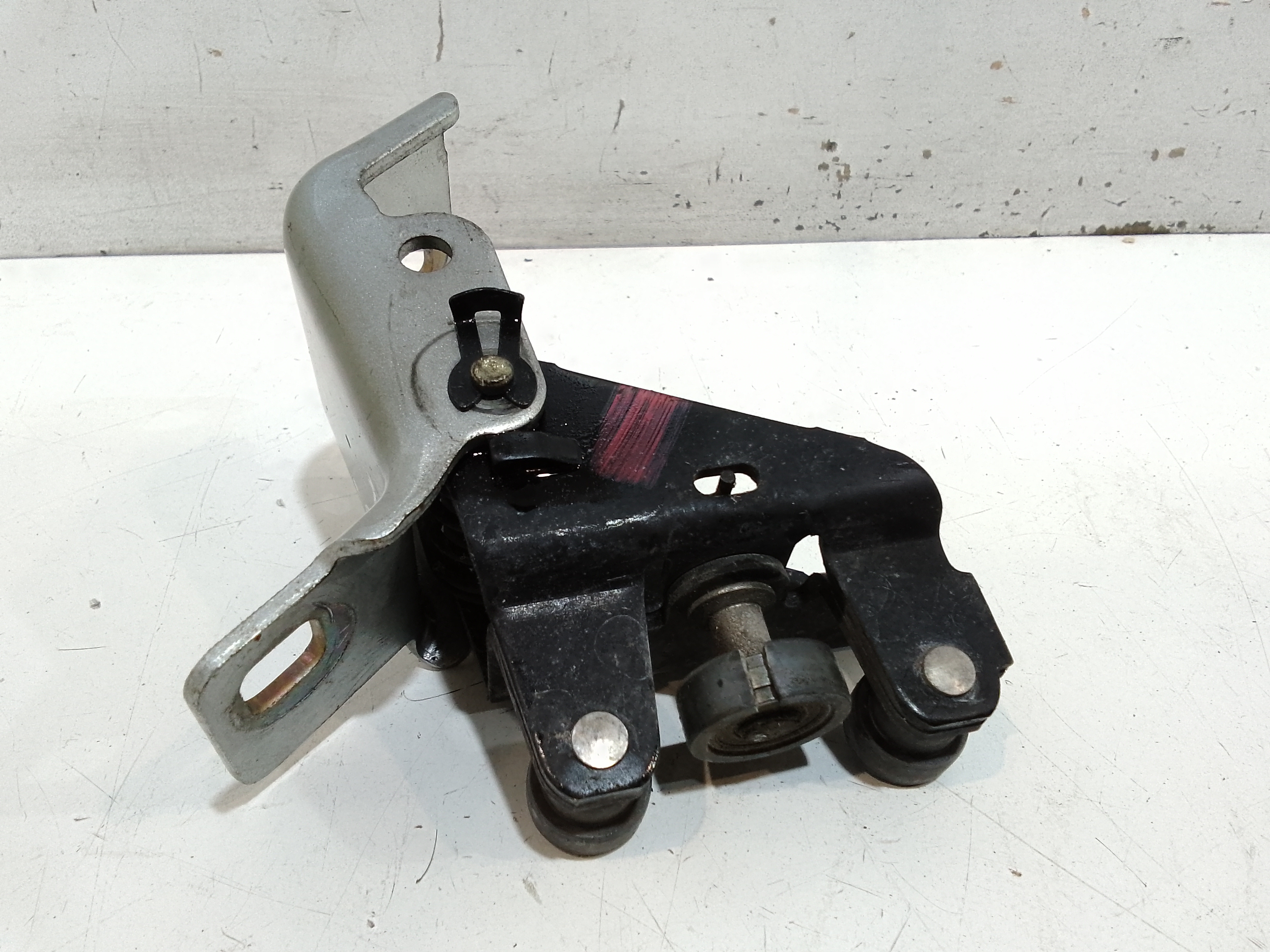 Cerniera porta scorrevole dx per Renault Kangoo 3 Serie (2003 - 2007)