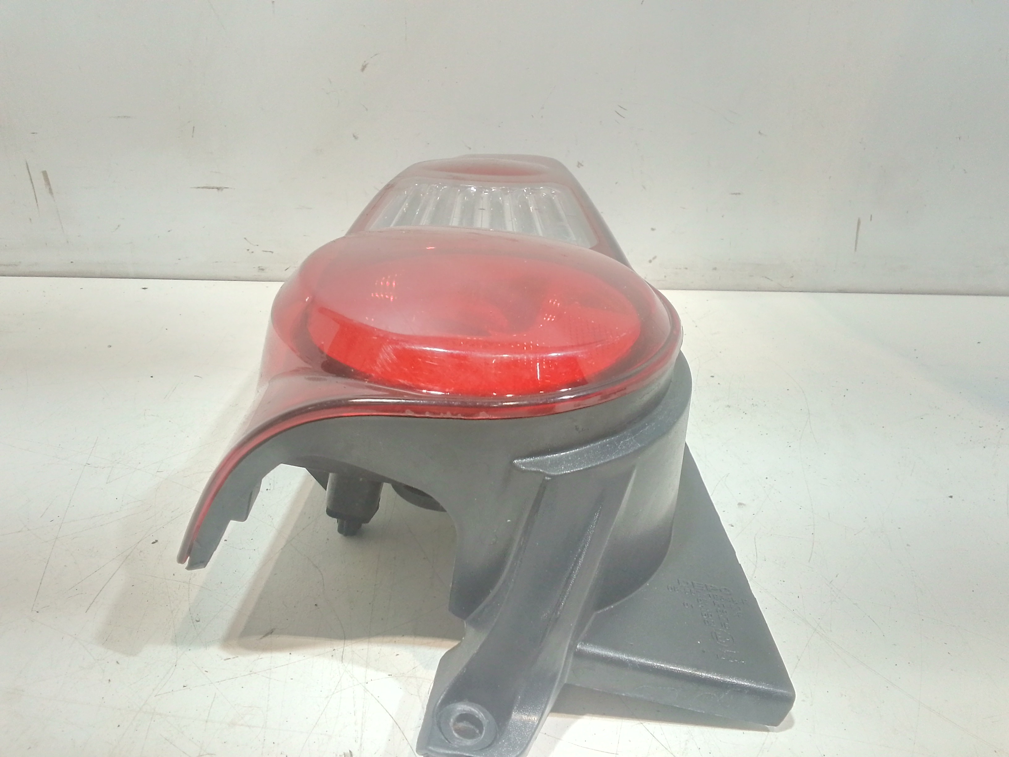 Stop fanale Posteriore sinistro lato Guida per Peugeot Partner 3 Serie (2008 - In produzione)