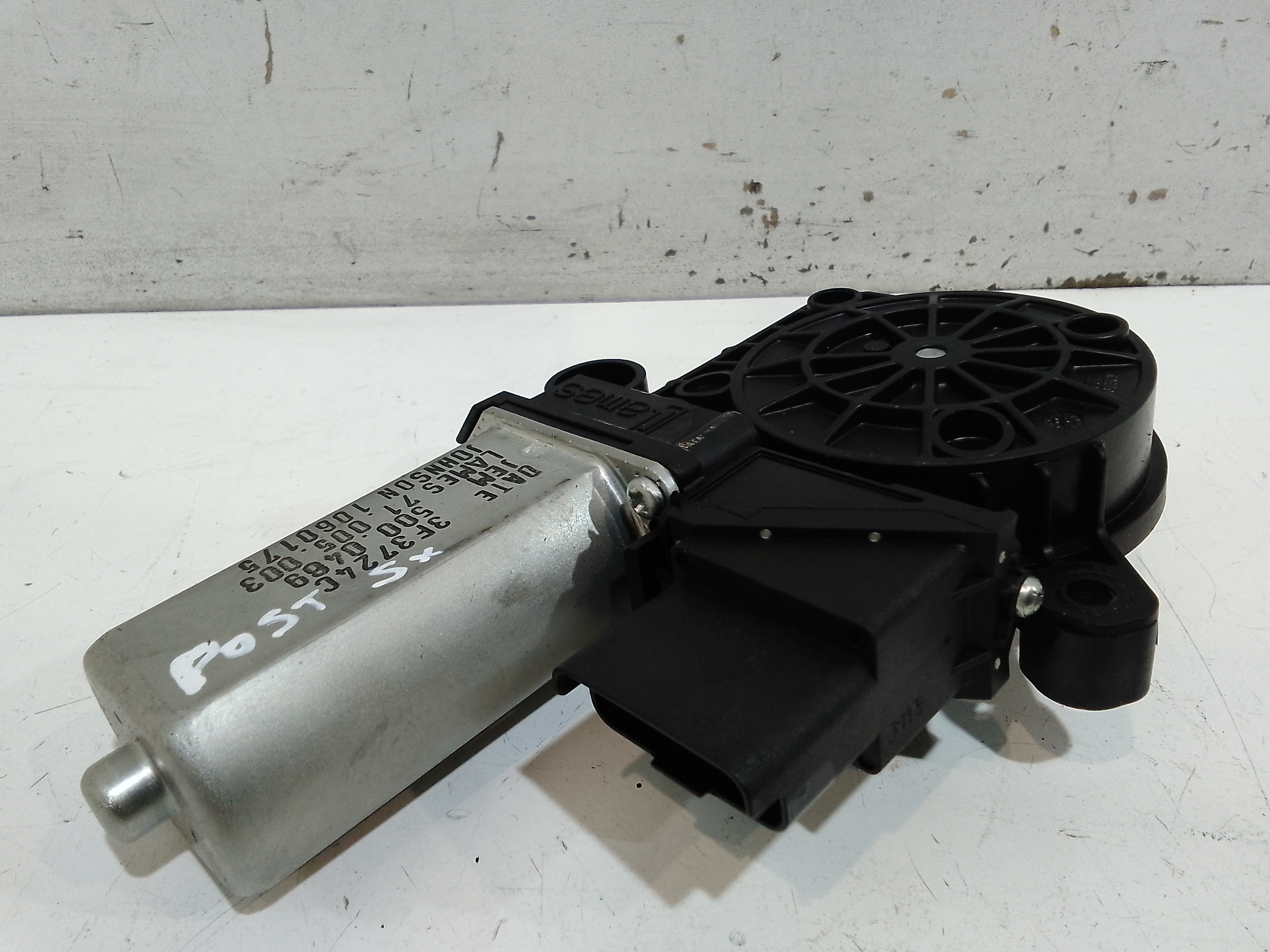 Motorino Alzavetro posteriore Sinistro per Fiat Croma 3 Serie (2007 - In produzione)