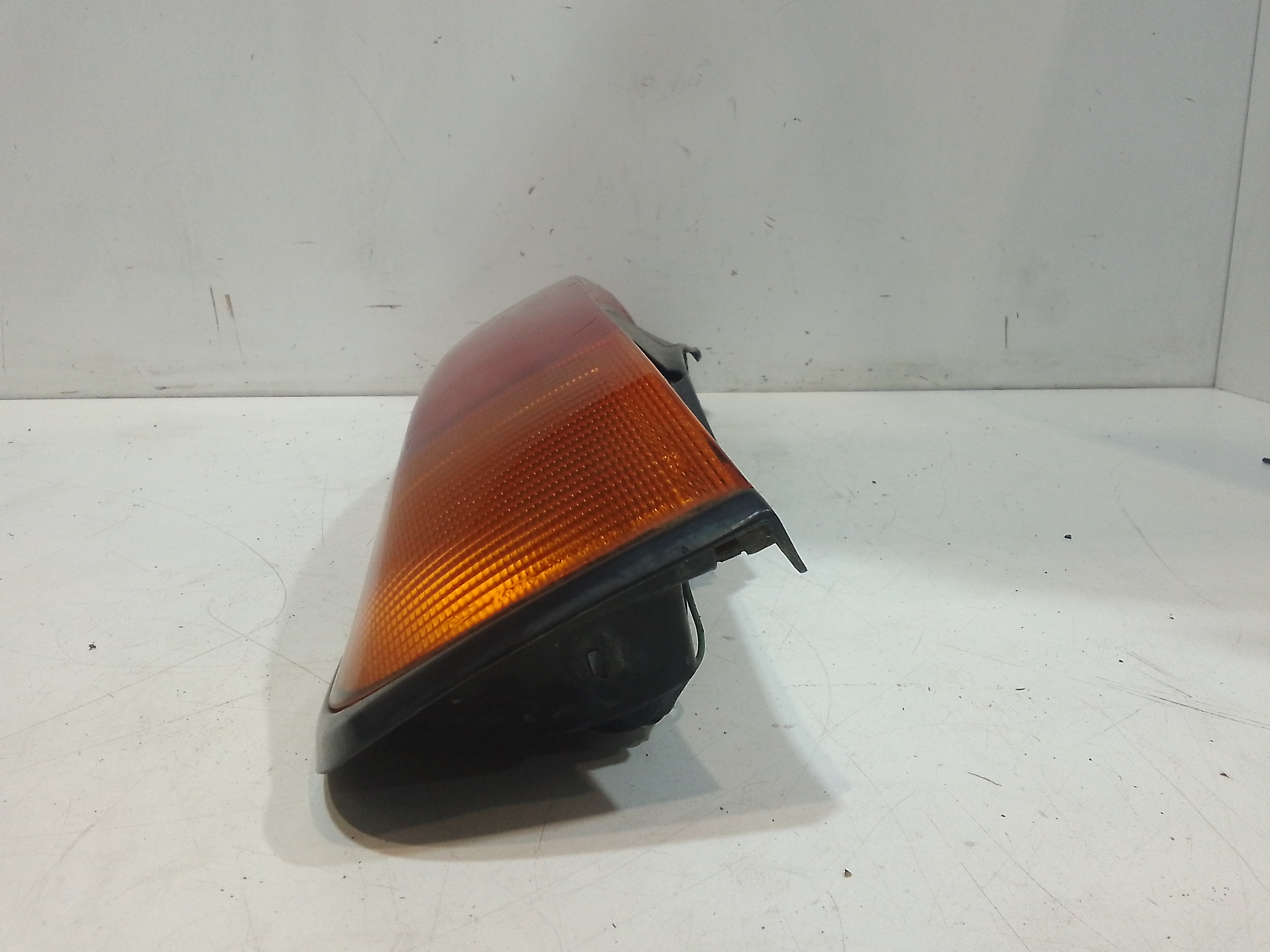 Stop fanale Posteriore sinistro lato Guida per Daihatsu Terios 1 Serie (1997 - 2006)