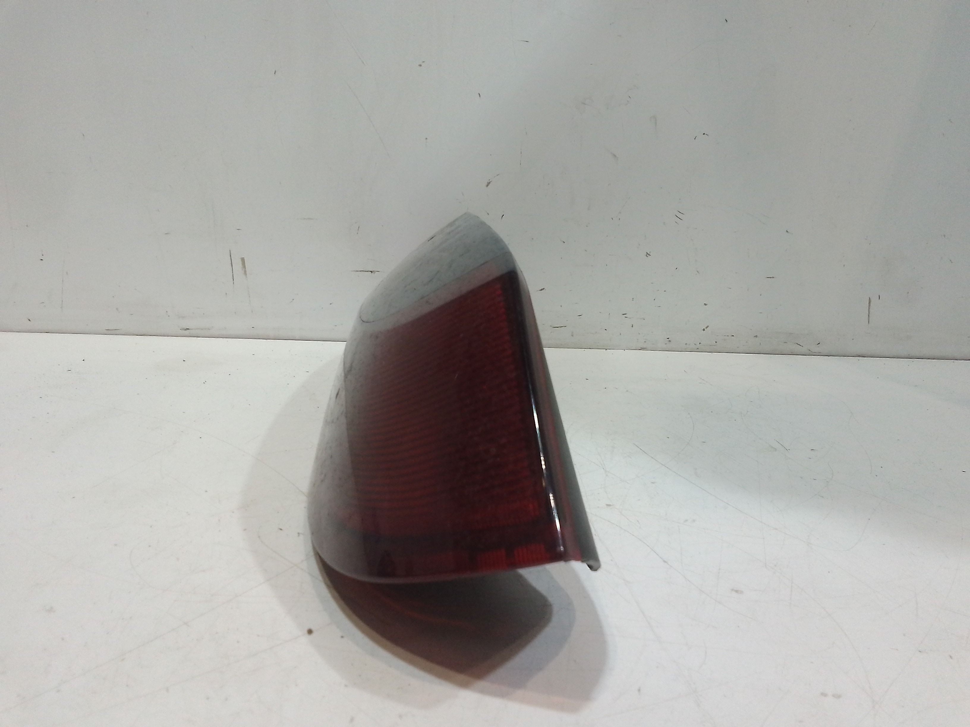 Stop fanale Posteriore sinistro lato Guida per Opel Corsa C 3p 1 Serie (2000 - 2003)