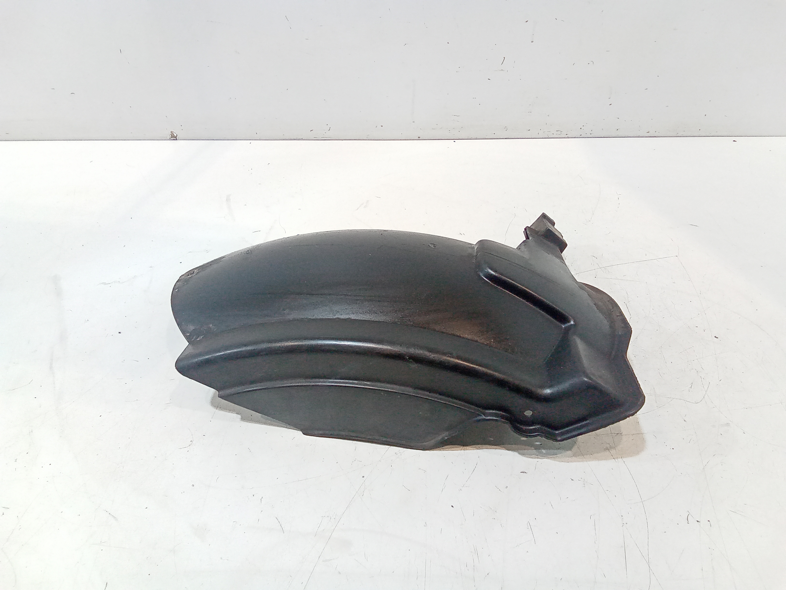 Parafango ruota posteriore per Kymco People 250 (2003 - 2005)