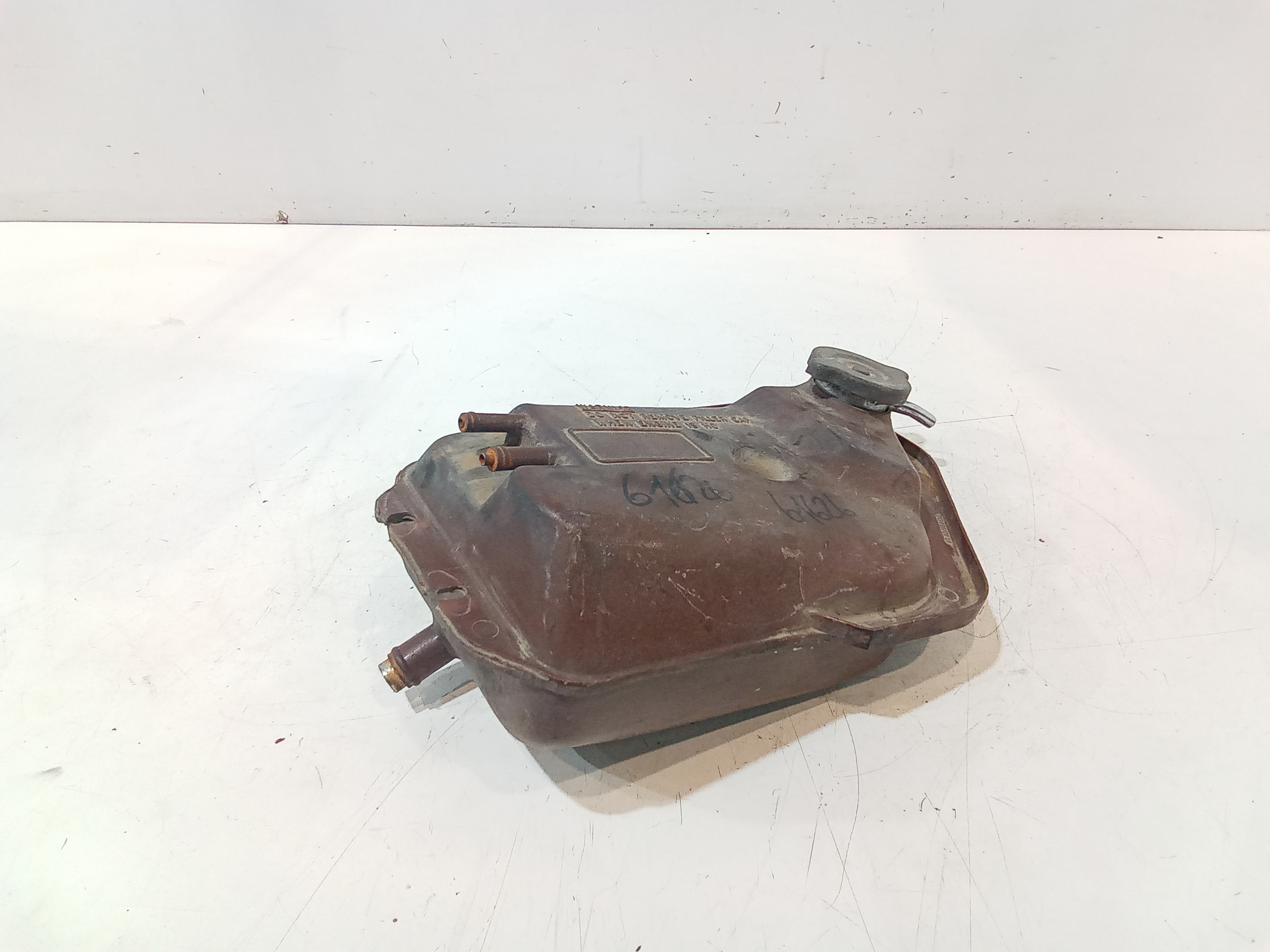 Vaschetta liquido radiatore per Jaguar Sovereign (1966 - In produzione)