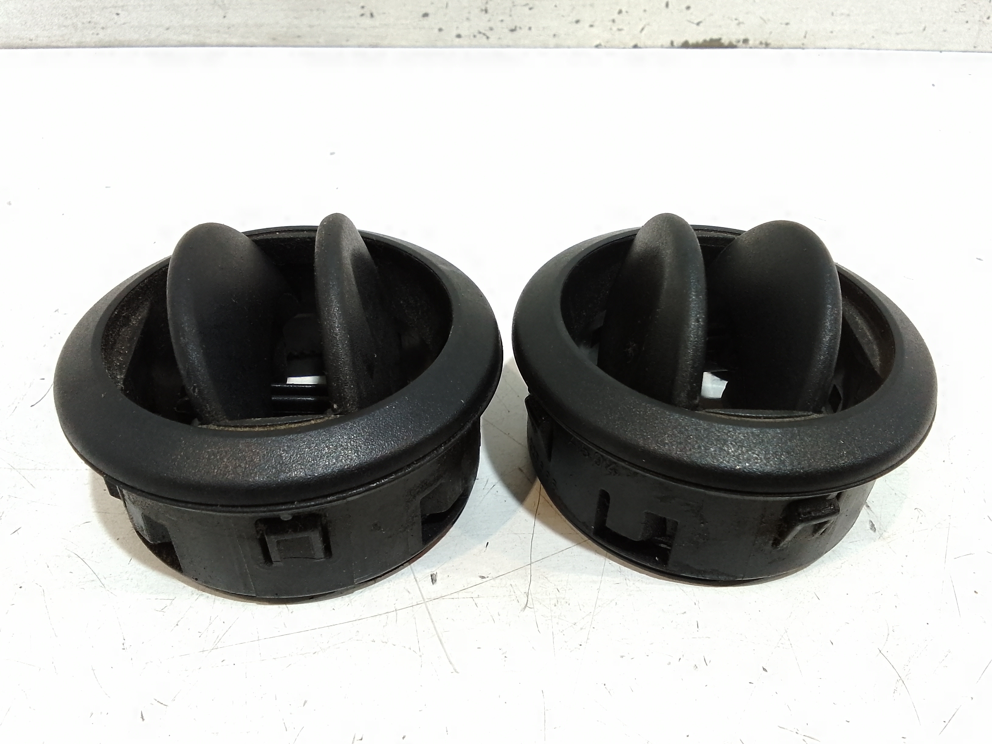 Bocchette Aria Centrale per Piaggio Porter Serie (2011 - In produzione)