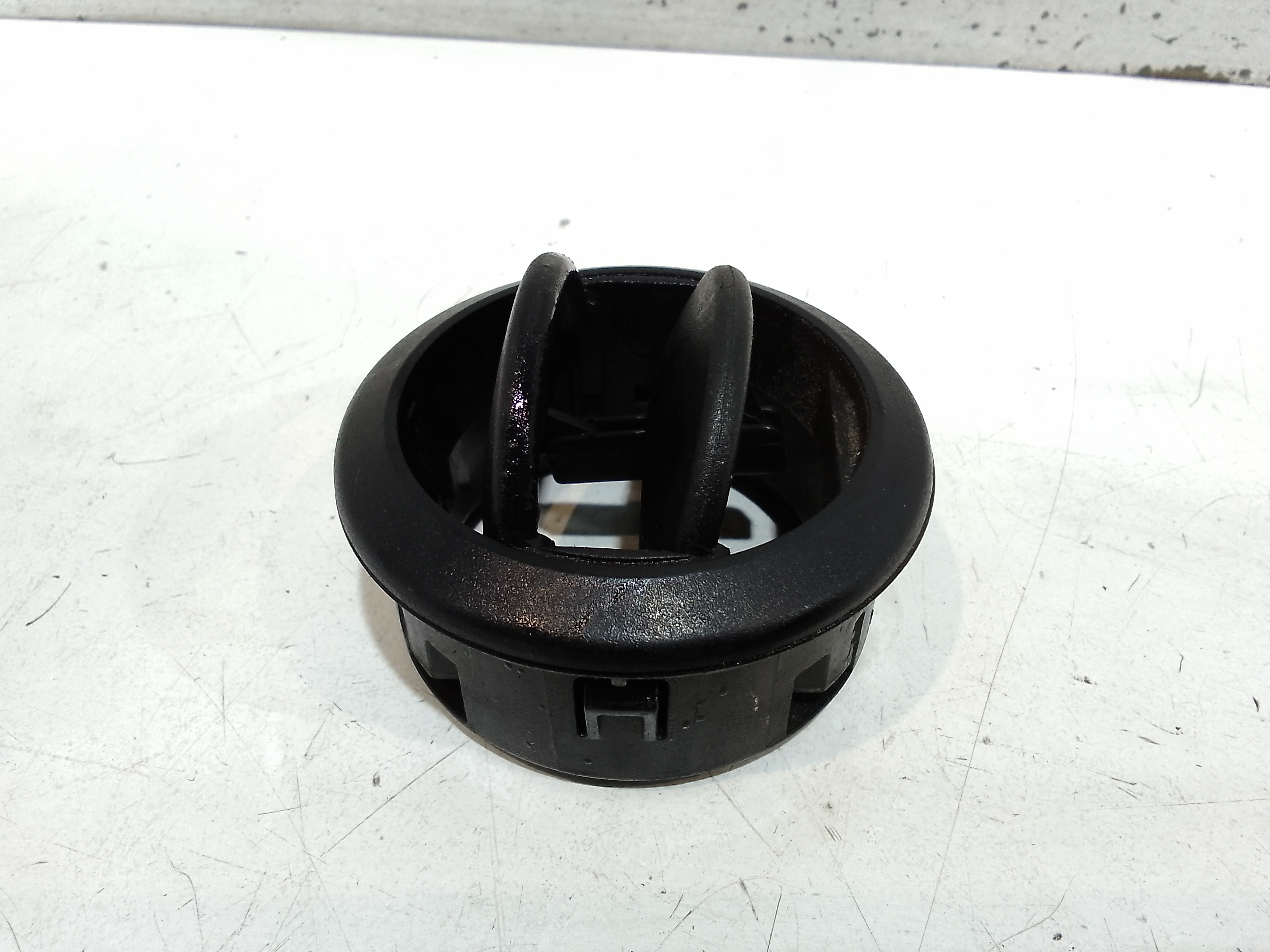 Bocchetta aria cruscotto lato guida per Piaggio Porter Serie (2011 - In produzione)