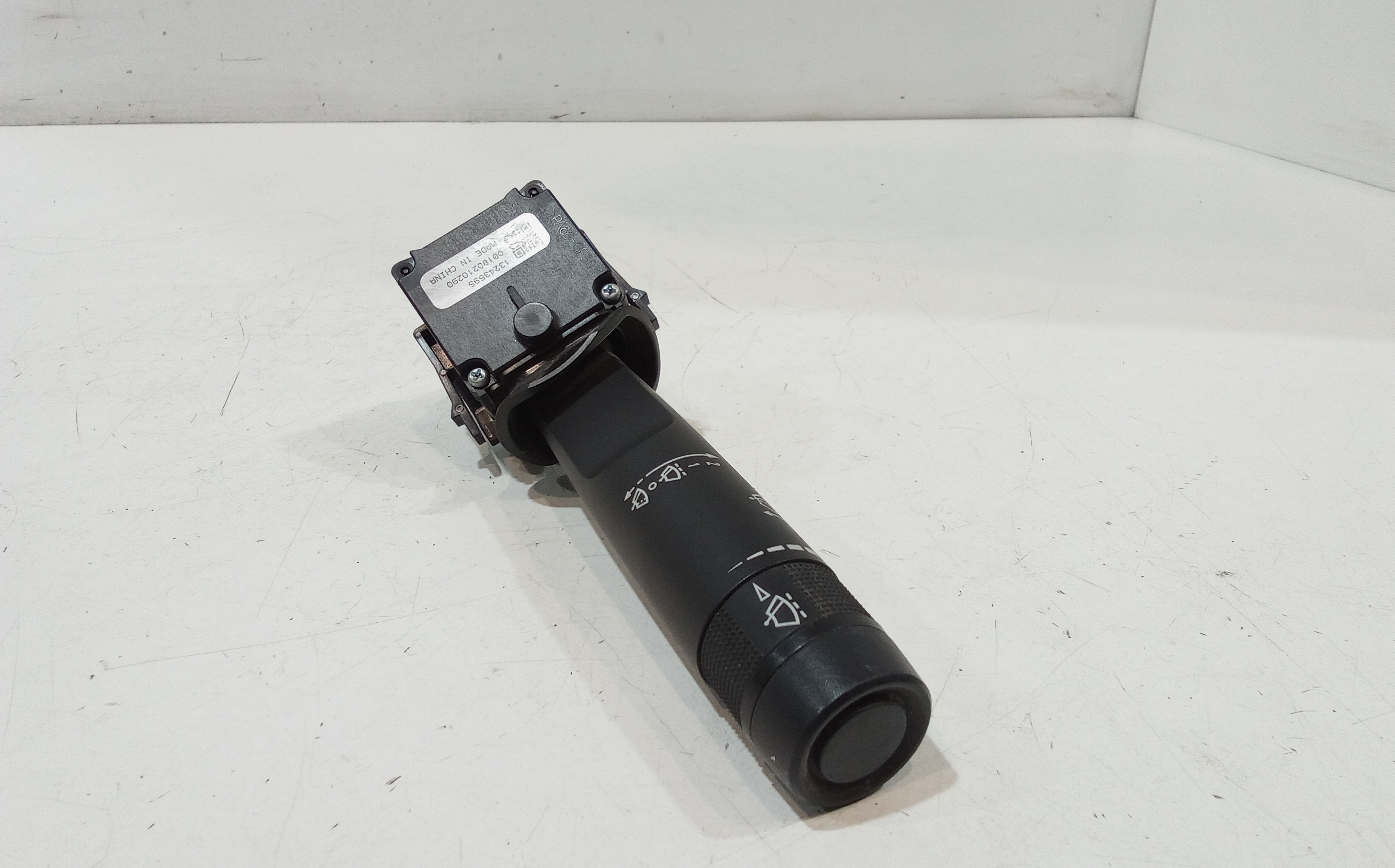 Devioluci destro per Chevrolet Cruze Berlina (2009 - In produzione)