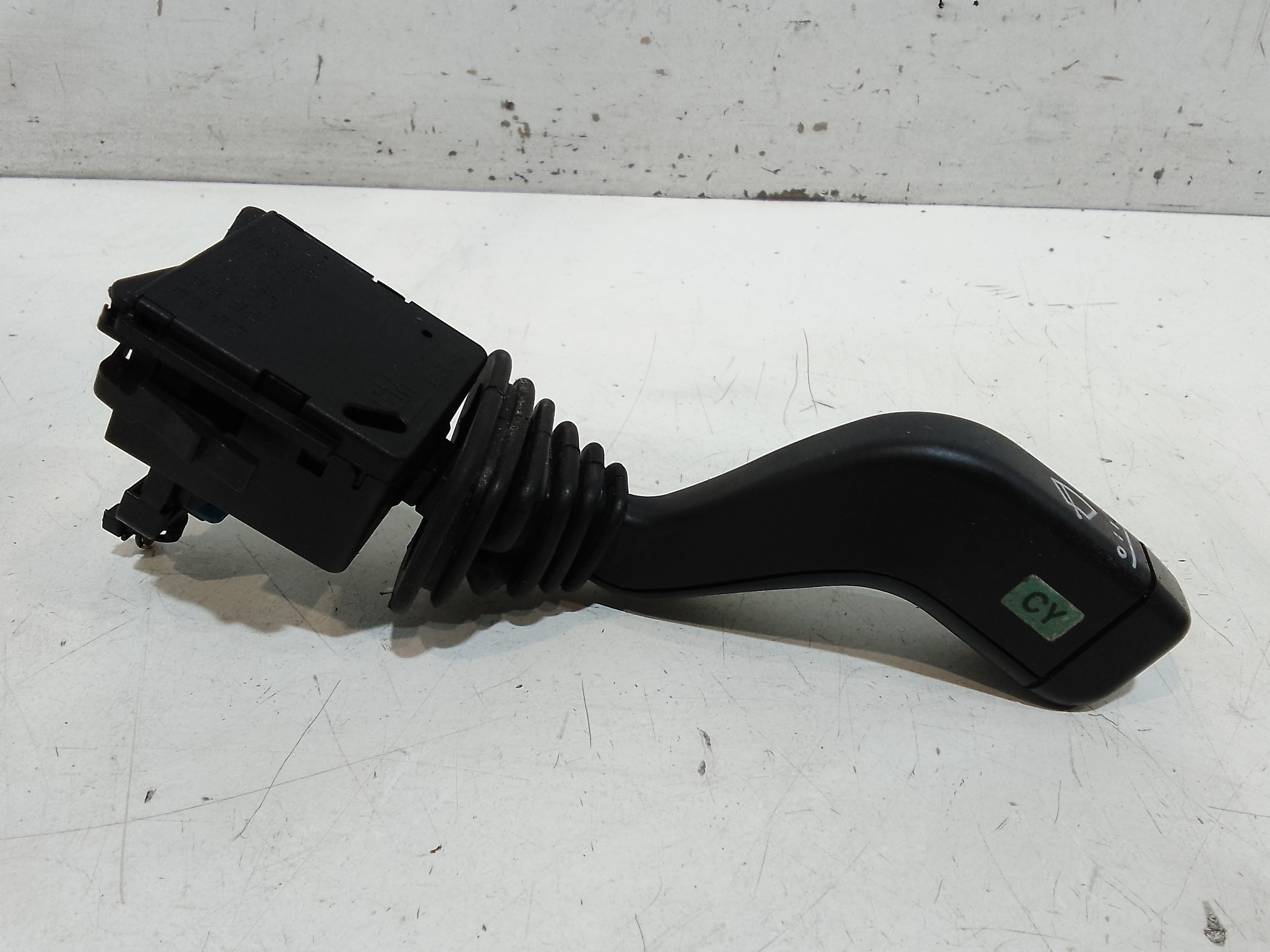 Devioluci destro per Opel Corsa C 5p 1 Serie (2000 - 2003)