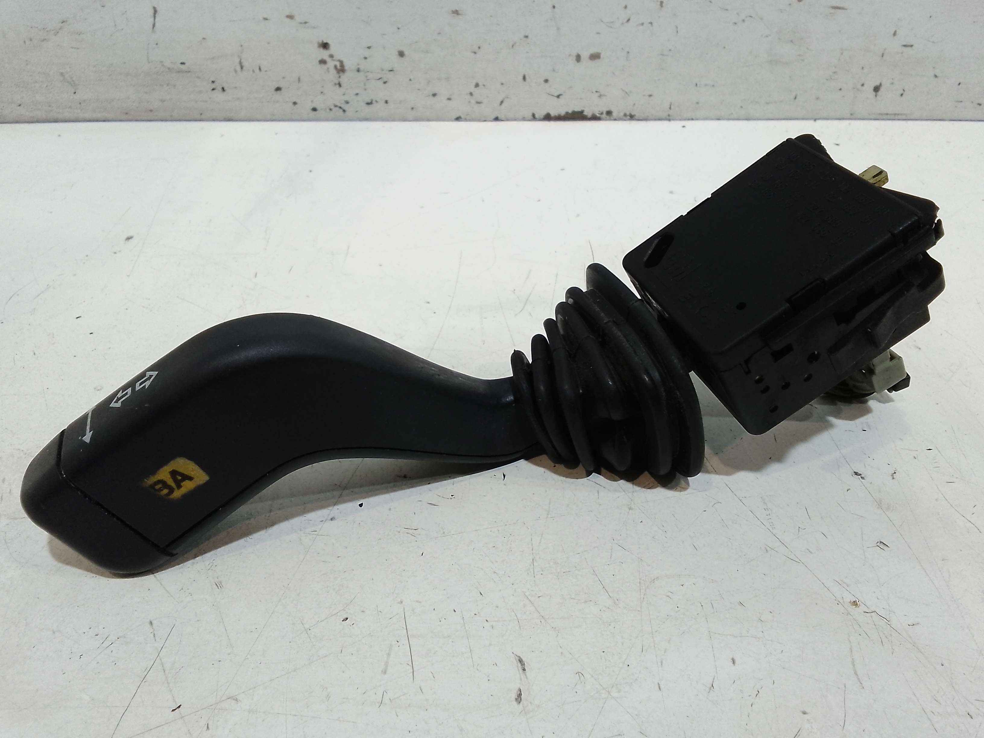 Devioluci sinistro per Opel Corsa C 5p 1 Serie (2000 - 2003)