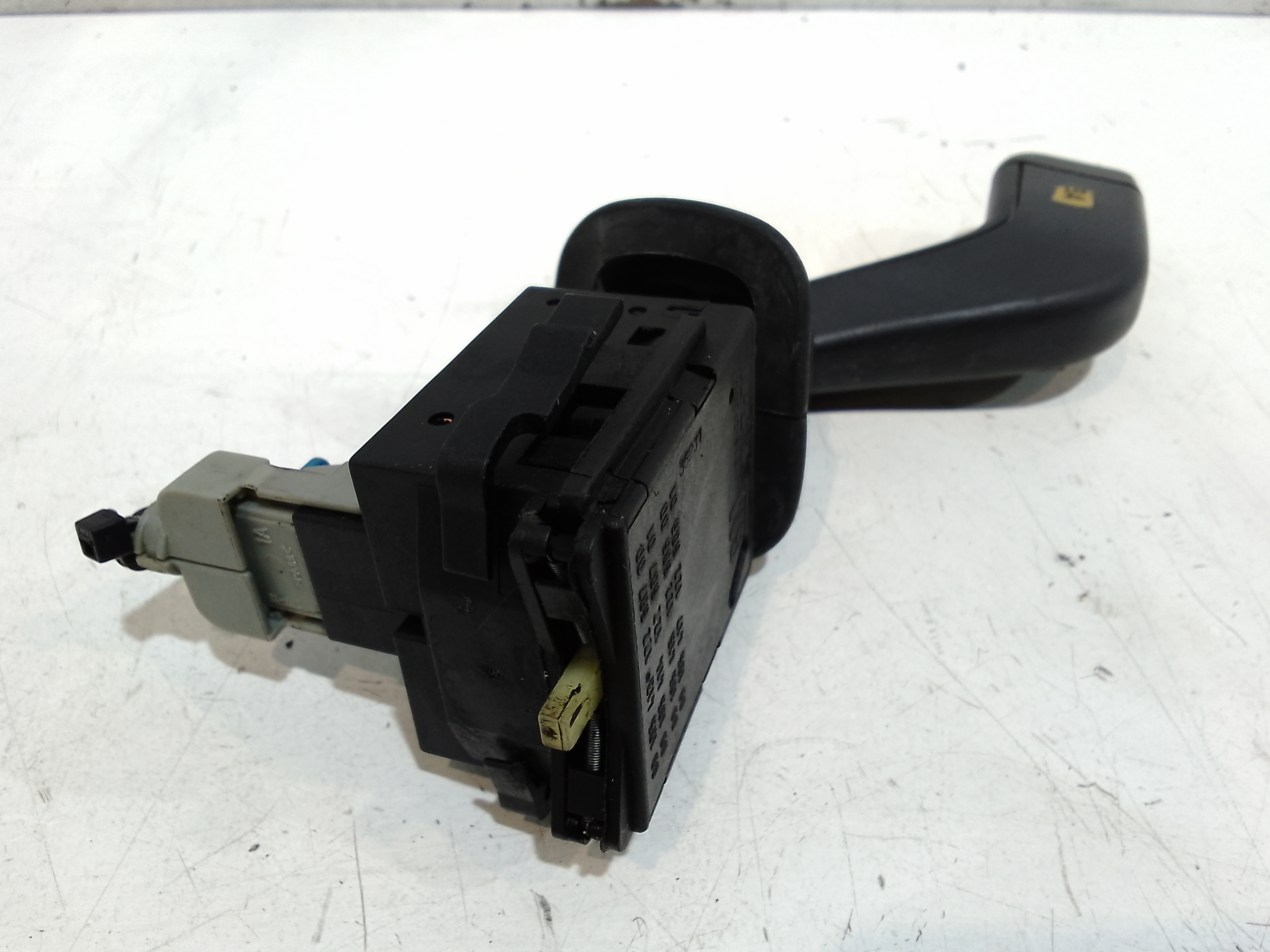 Devioluci sinistro per Opel Corsa C 5p 1 Serie (2000 - 2003)