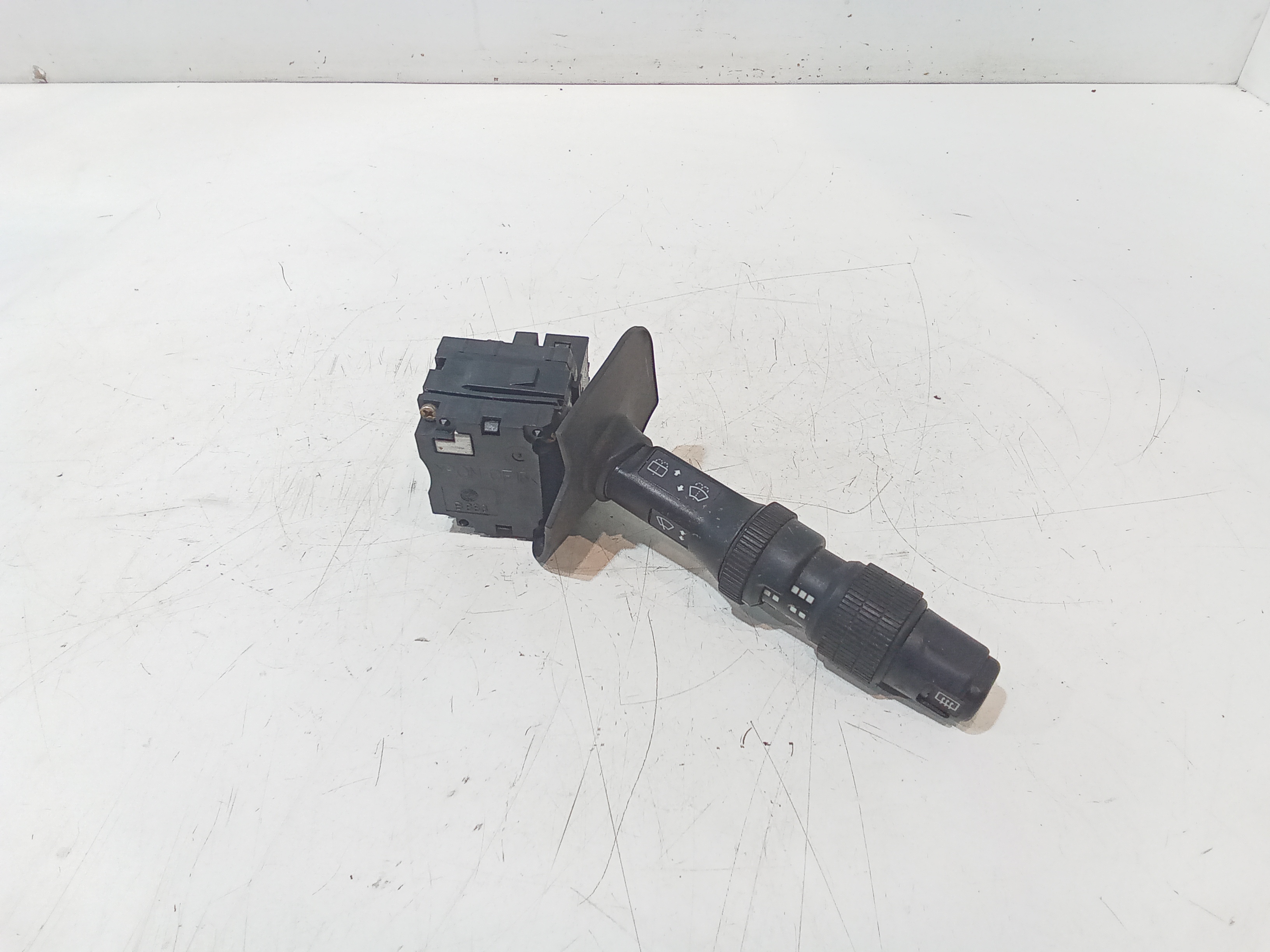 Devioluci destro per Lancia Dedra Berlina (1989 - 2000)