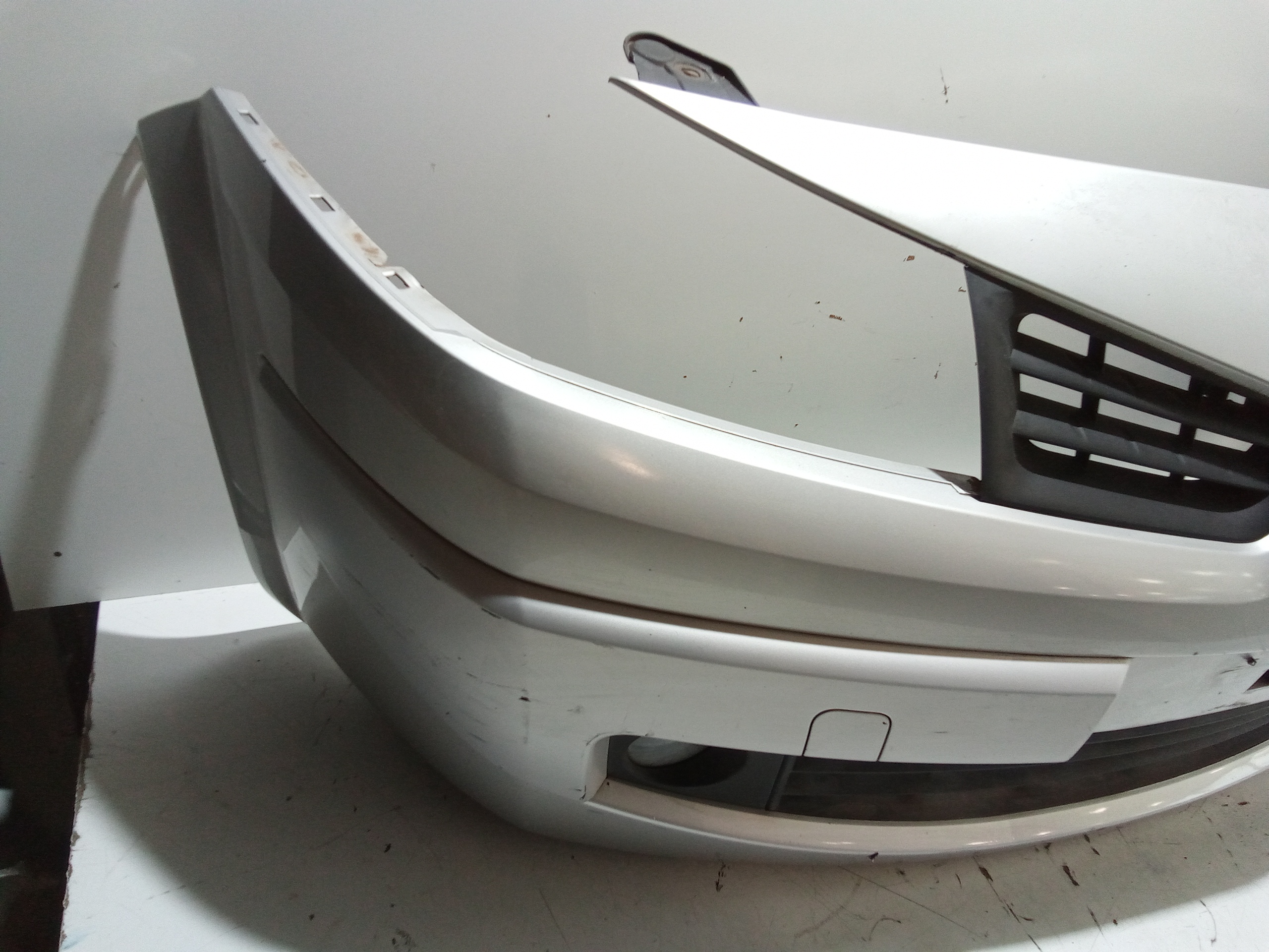 Paraurti Anteriore Completo per Renault Megane S. Wagon Serie (02>06) (2002 - 2006)