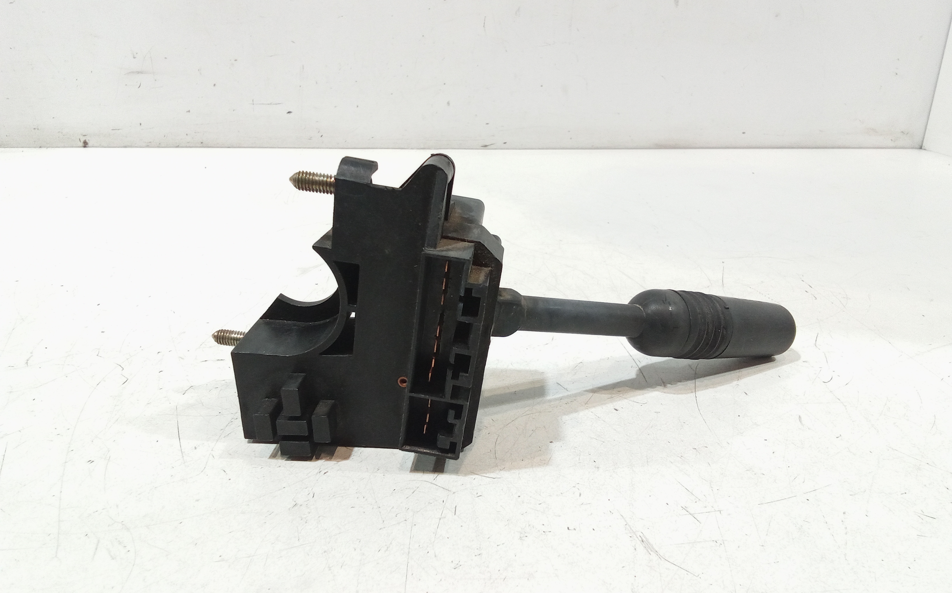 Devioluci sinistro per Fiat Uno 1 Serie (1983 - 1989)