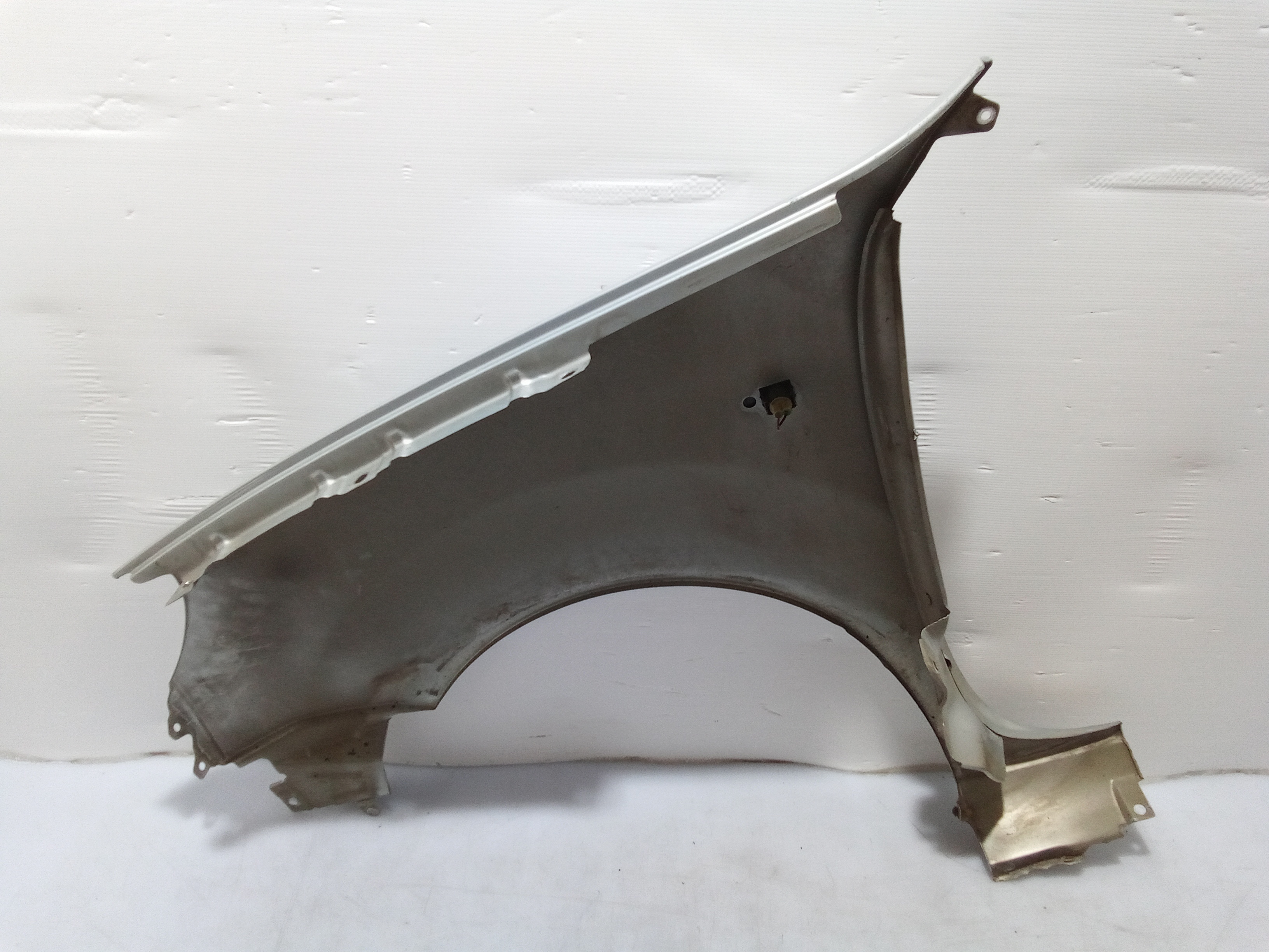 Parafango Anteriore Destro per Renault Kangoo 3 Serie (2003 - 2007)