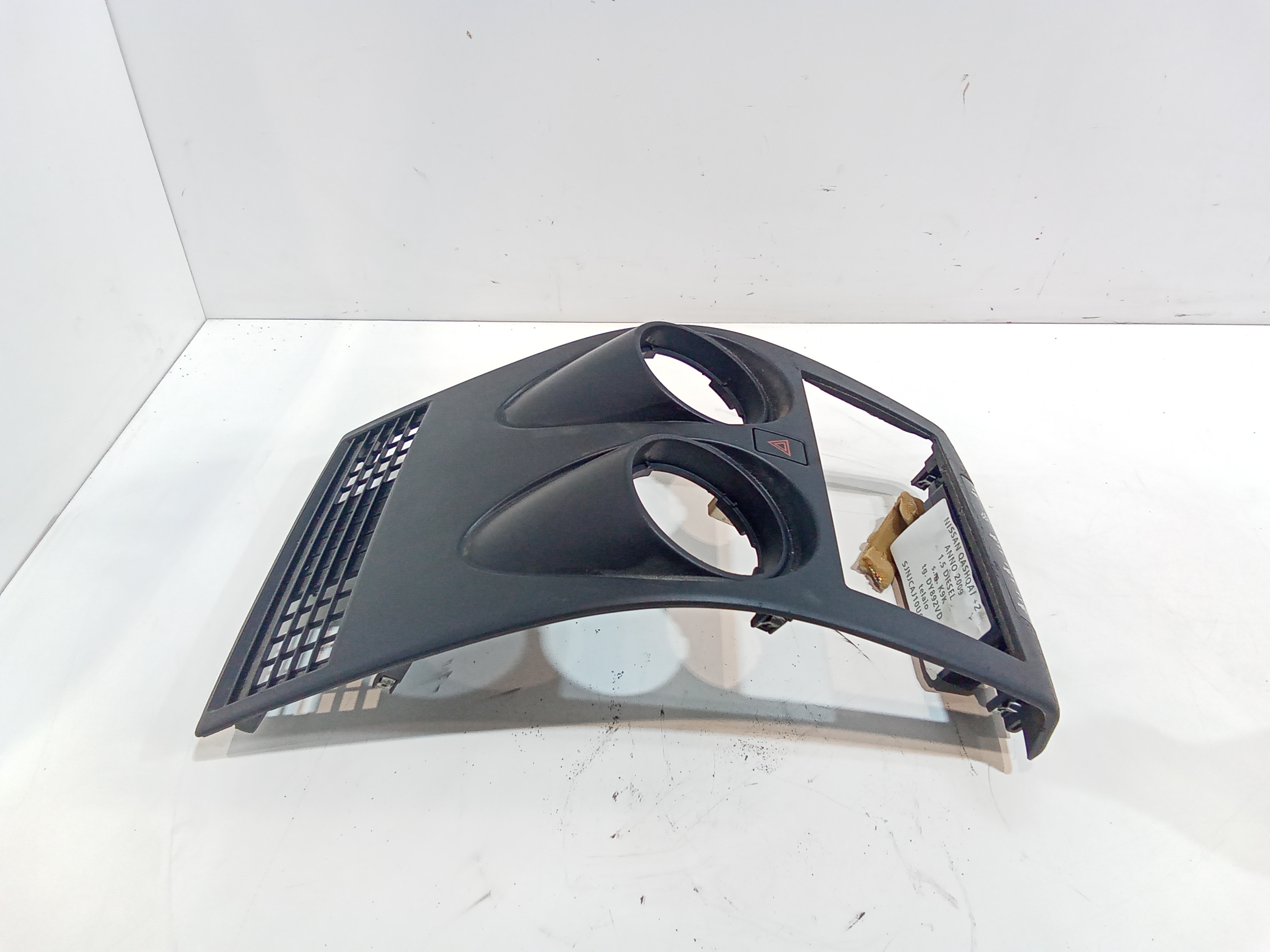 Modanatura Centrale Cruscotto per Nissan Qashqai 1 Serie (2006 - 2009)