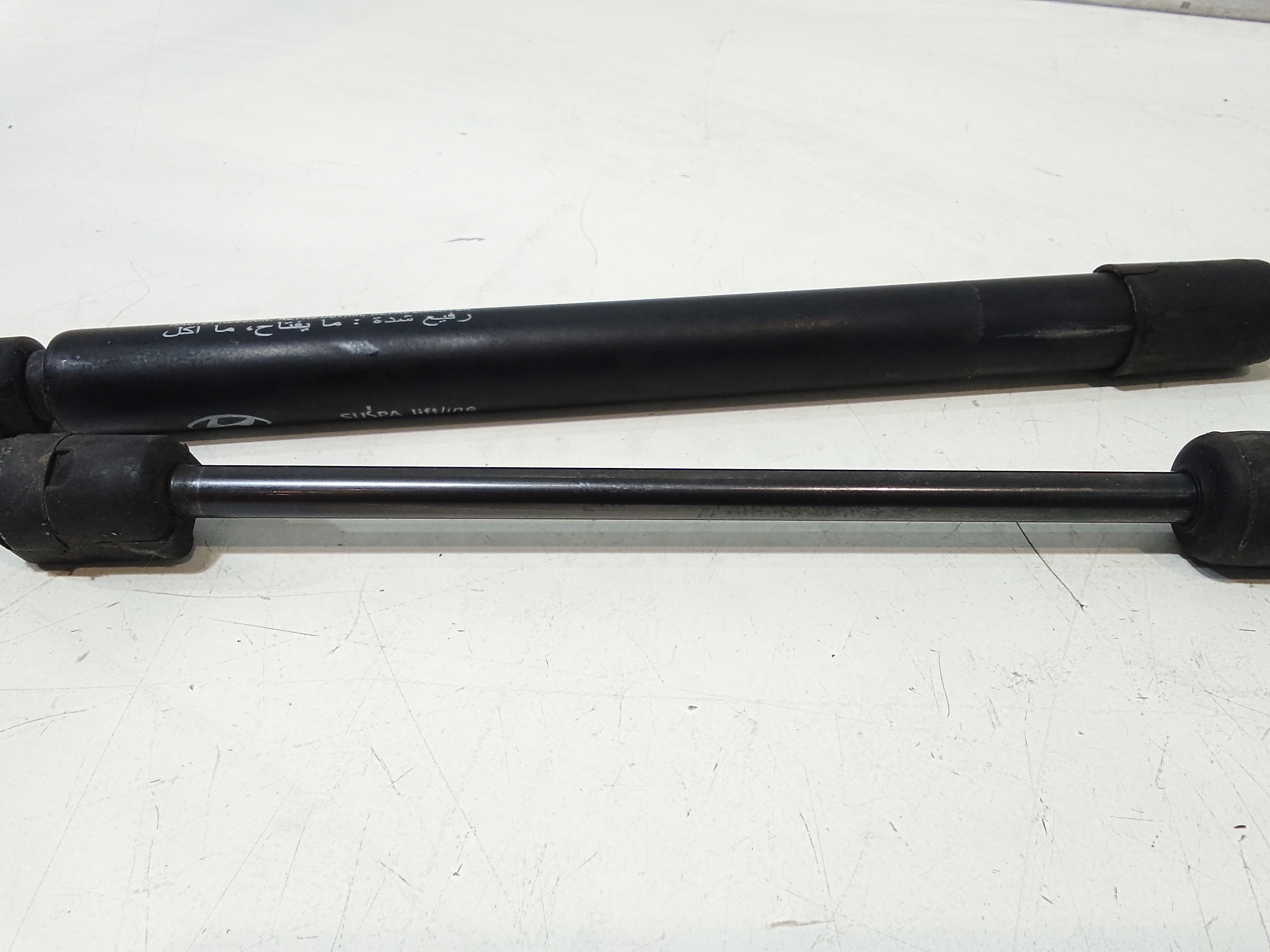 Pistoncini cofano Post. per Hyundai I20 1 Serie (2008 - 2014)