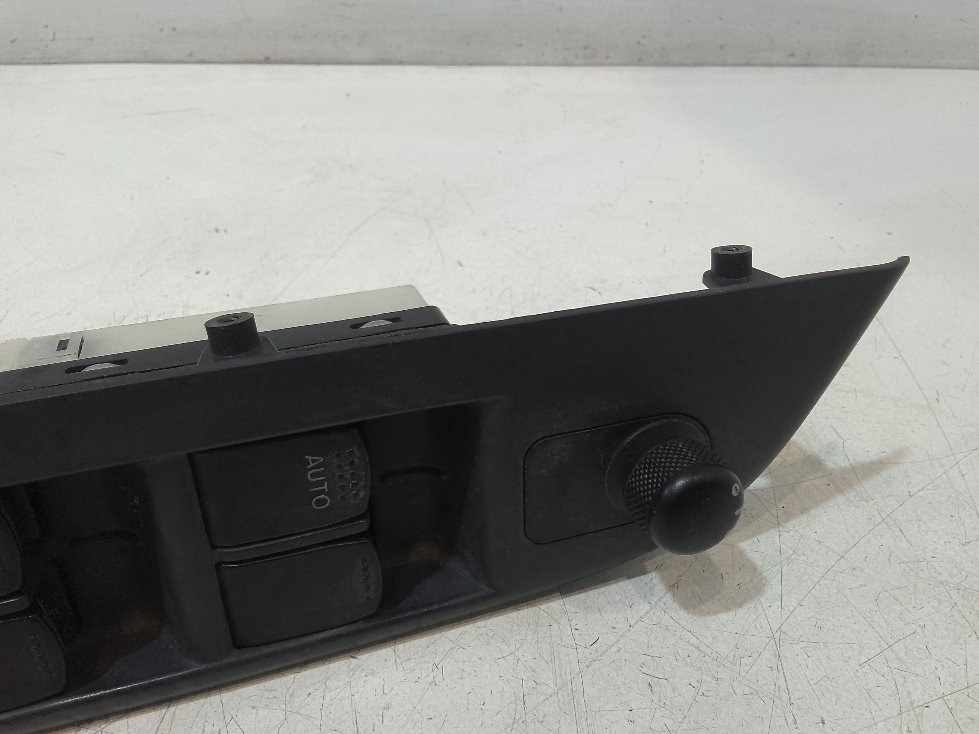 Pulsantiera anteriore sinistra Guida per Suzuki Swift 4 Serie (04>10) (2004 - 2010)