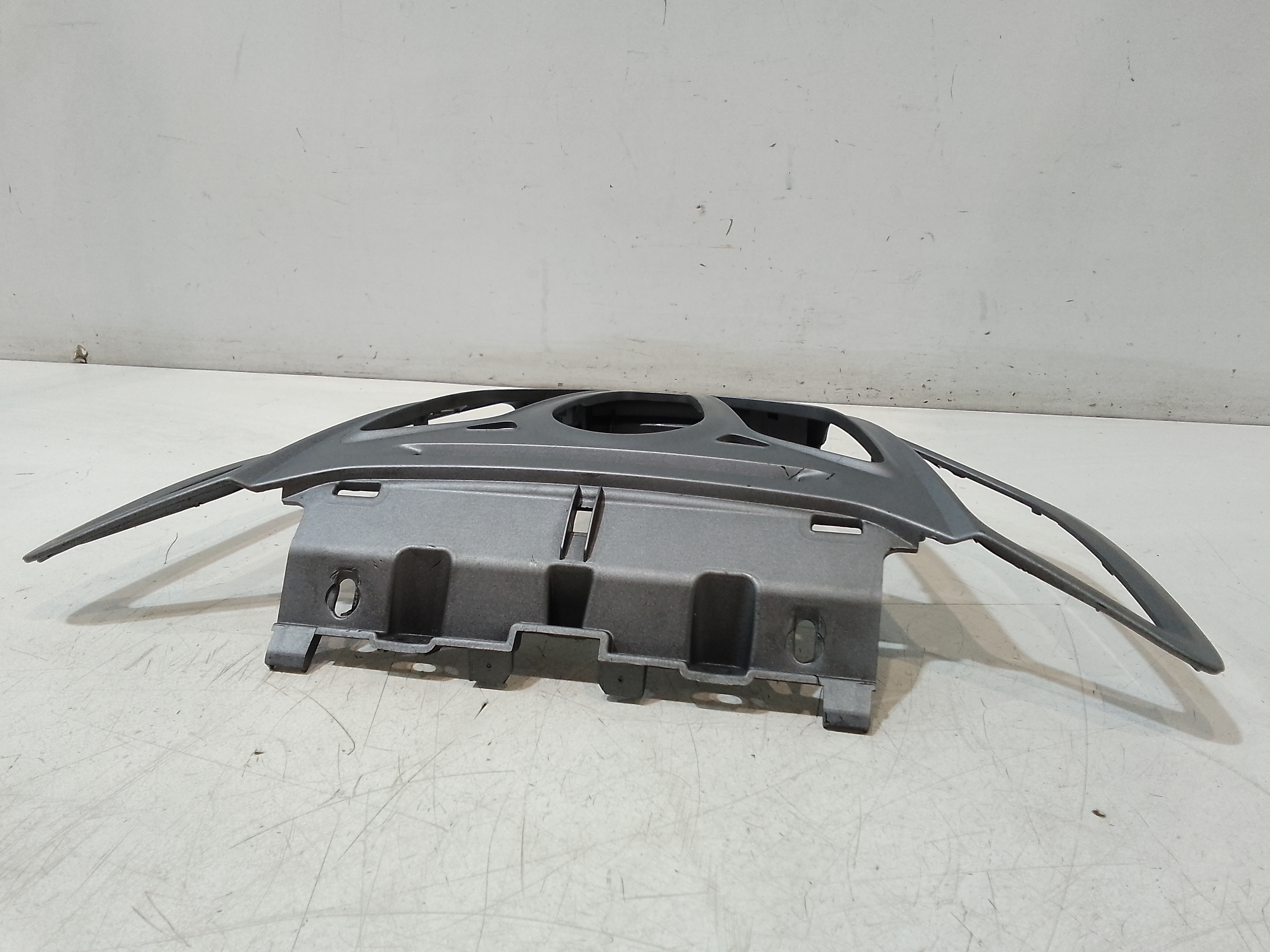 Modanatura Centrale Cruscotto per Ford Fiesta 6 Serie (2008 - 2017)