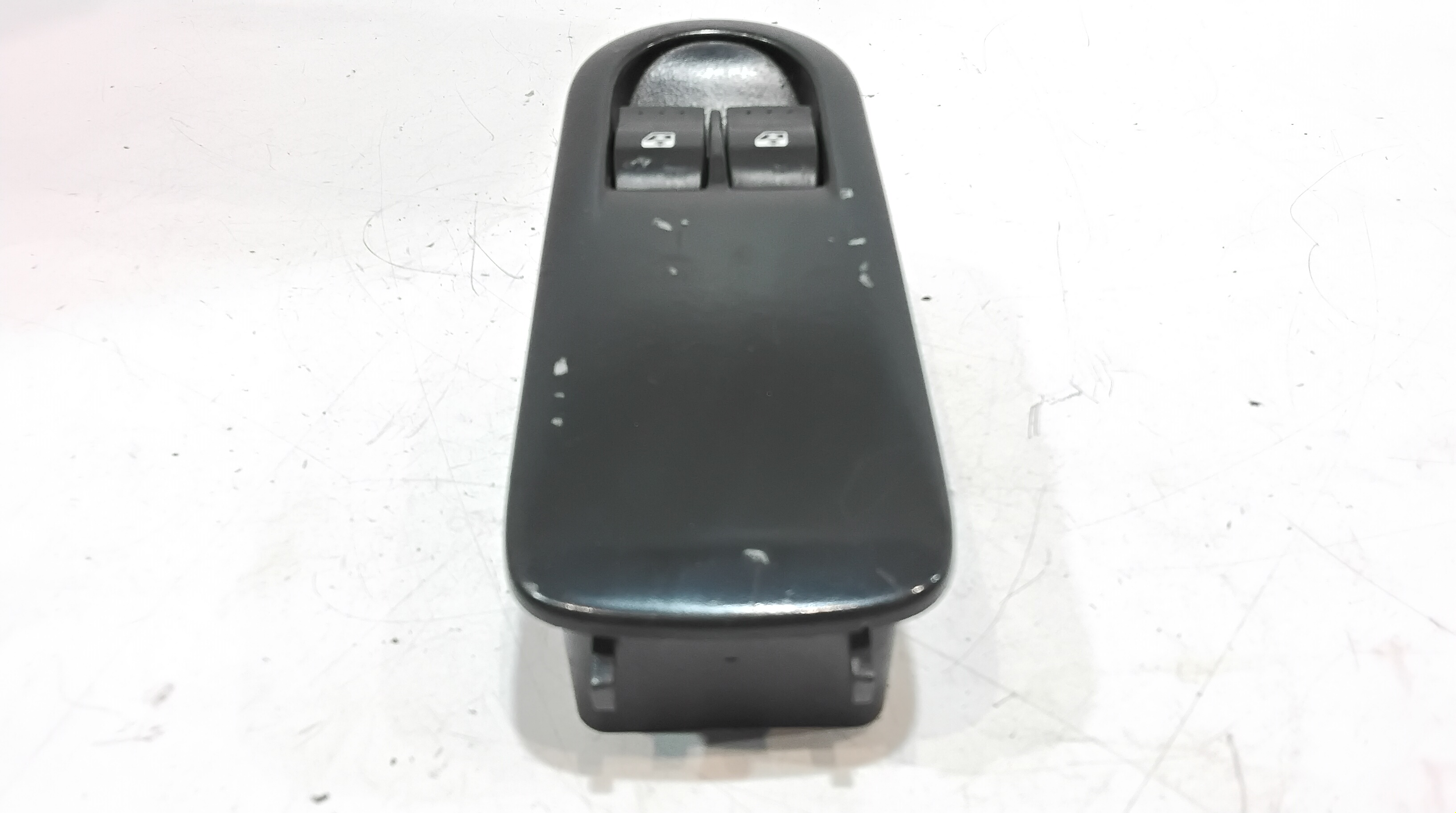 Pulsantiera anteriore sinistra Guida per Renault Megane Ll Grand Tour  (02>06) (2002 - 2006)