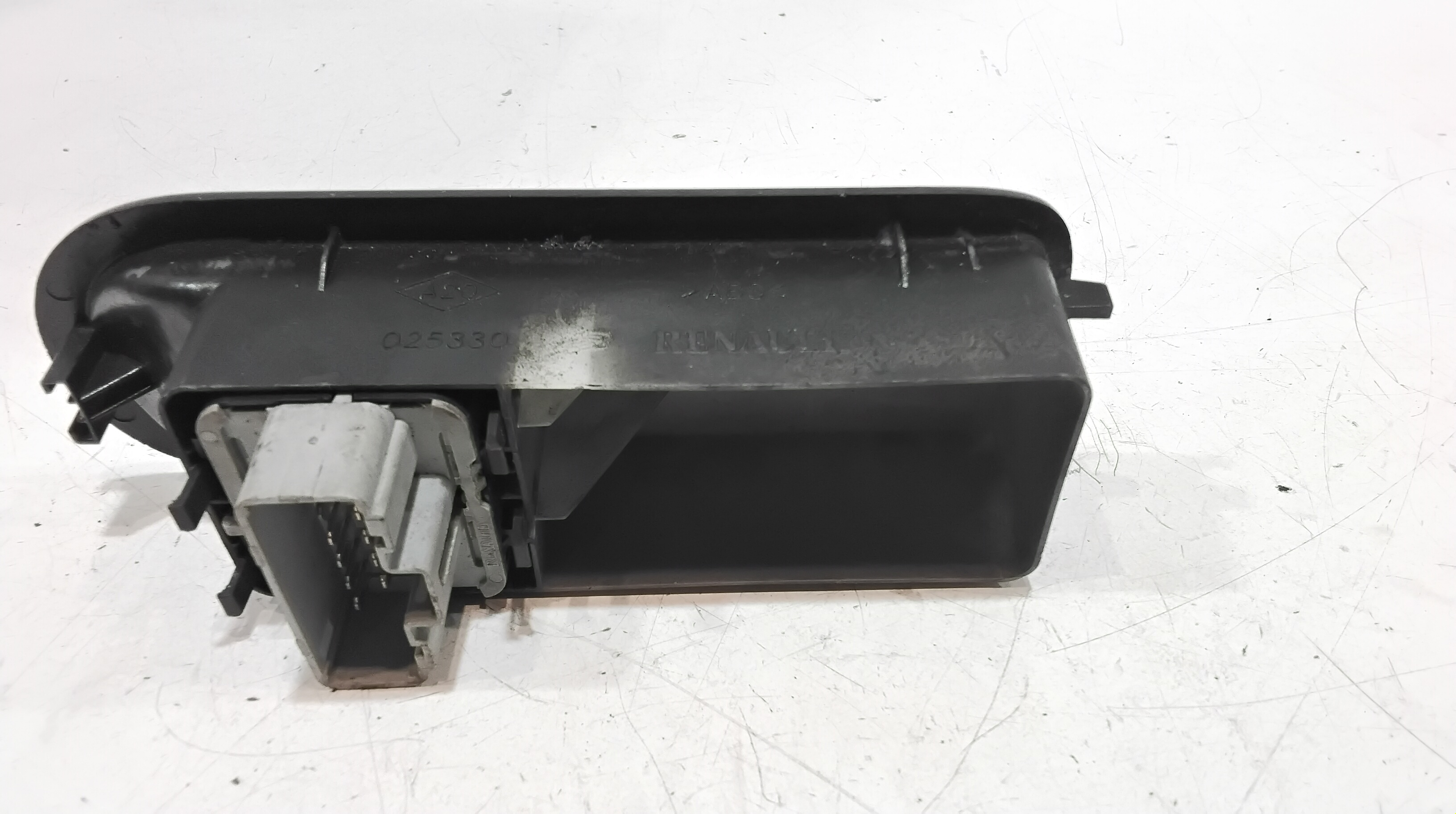 Pulsantiera anteriore sinistra Guida per Renault Megane Ll Grand Tour  (02>06) (2002 - 2006)