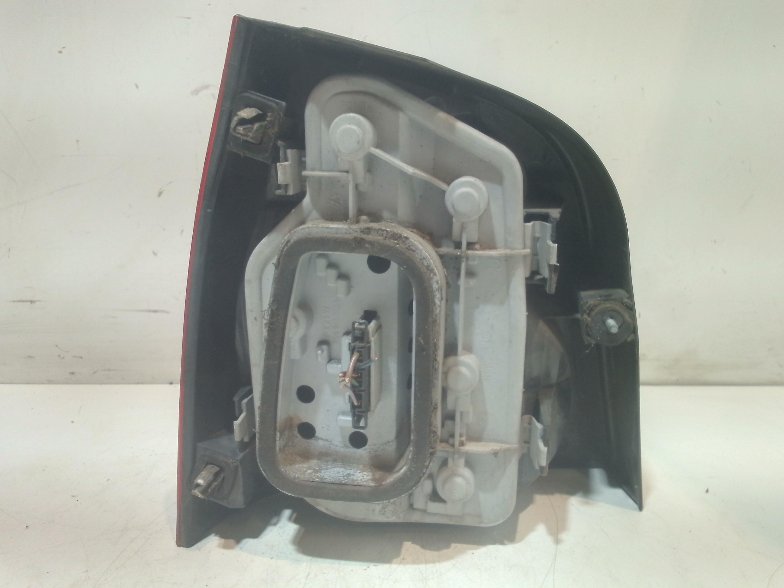 Stop fanale posteriore Destro Passeggero per Volkswagen Polo 4 Serie (2001 - 2009)