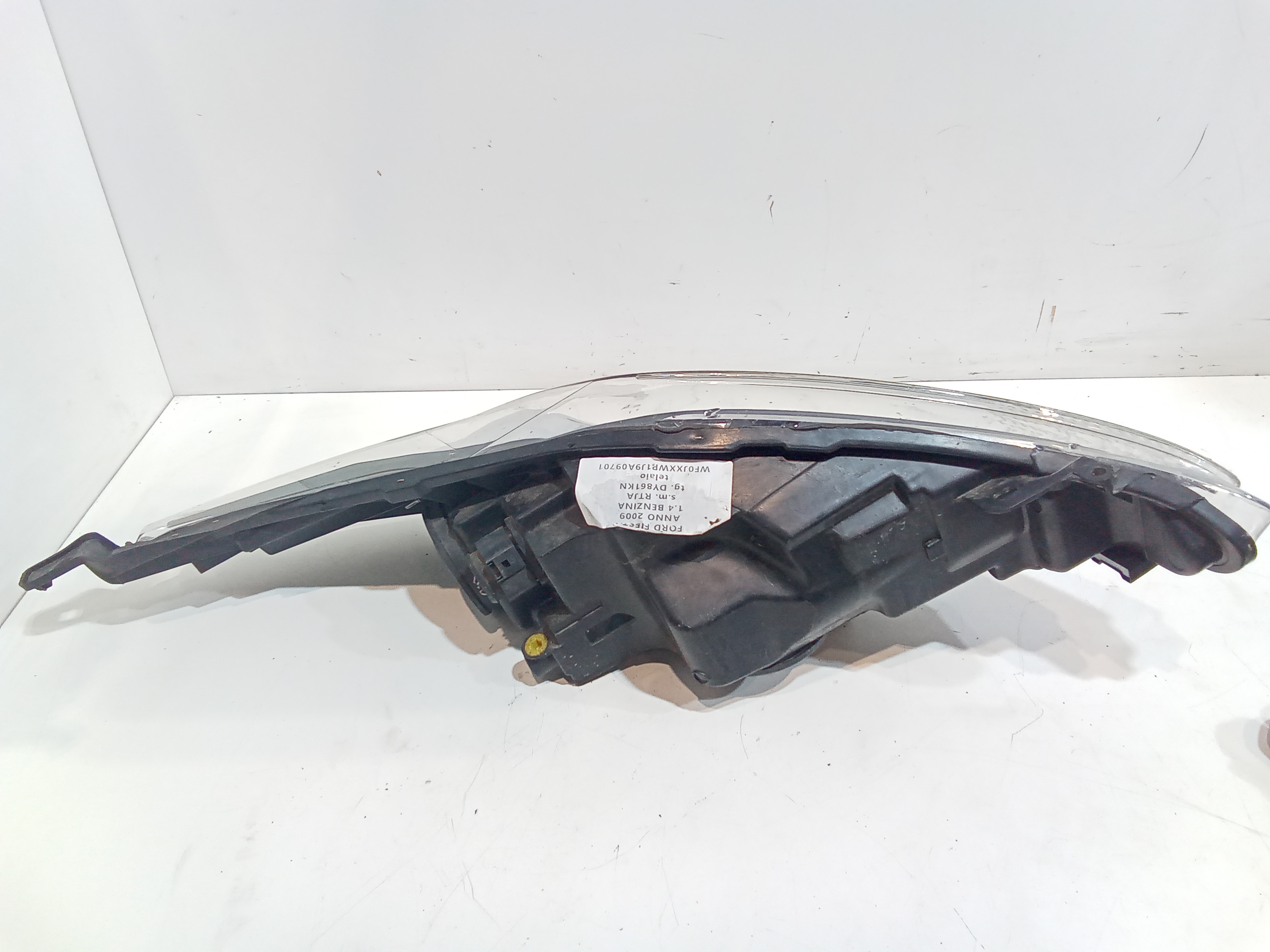 Faro anteriore Sinistro Guida per Ford Fiesta 6 Serie (2008 - 2017)