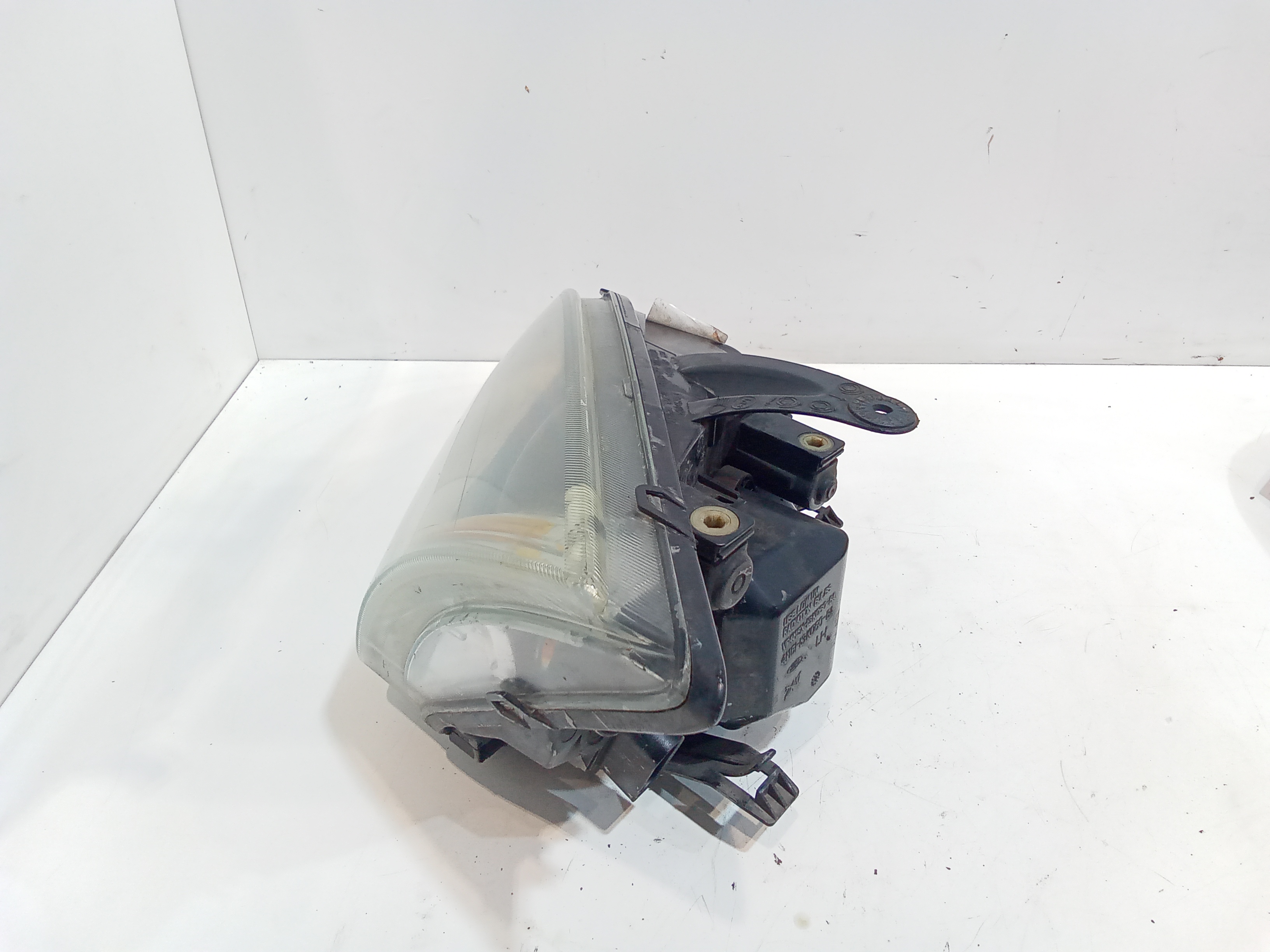 Faro anteriore Sinistro Guida per Ford Focus Berlina 3 Serie (2004 - 2008)