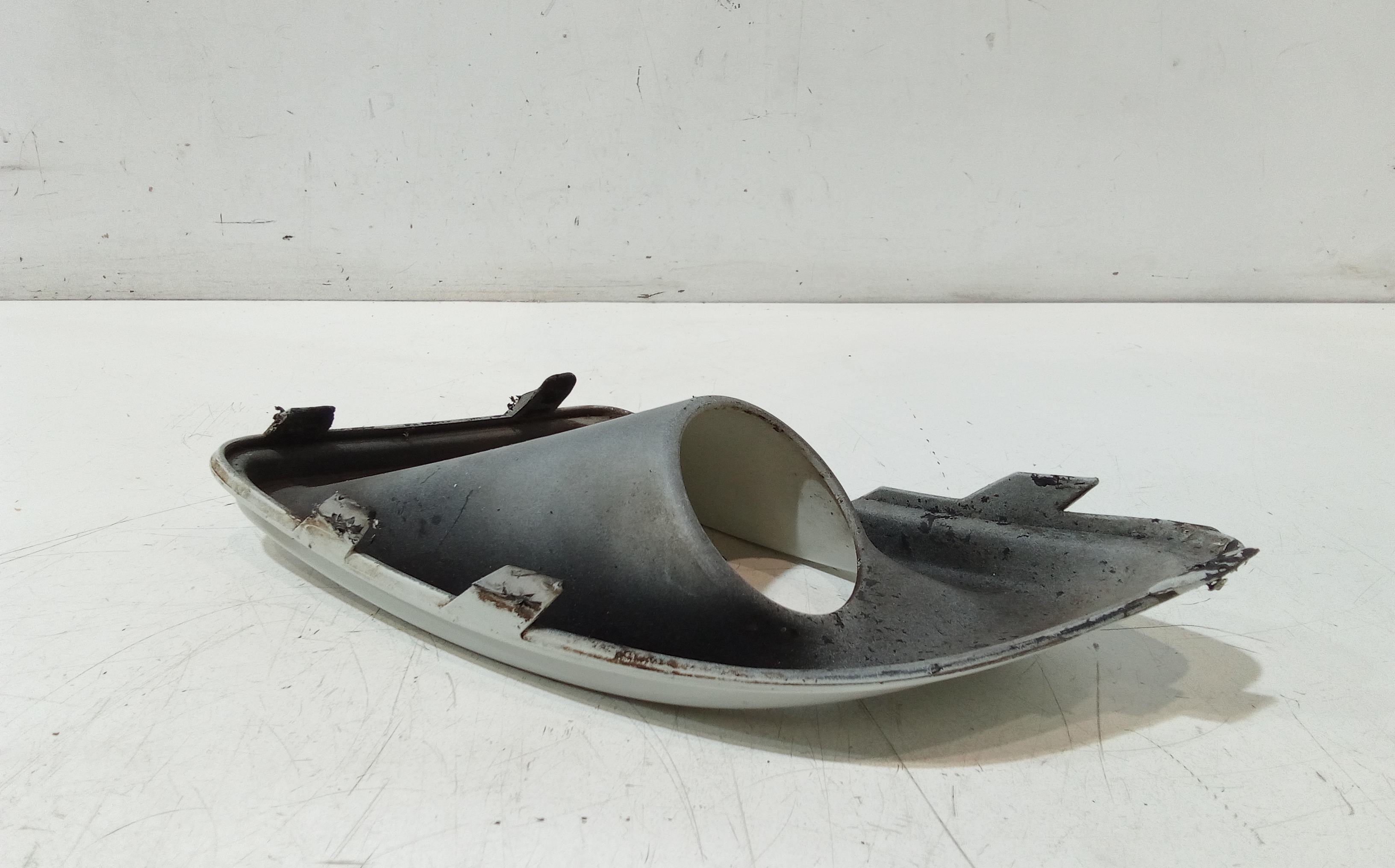 Coperchio fendinebbia sx per Lancia Ypsilon 2 Serie (2006 - 2010)