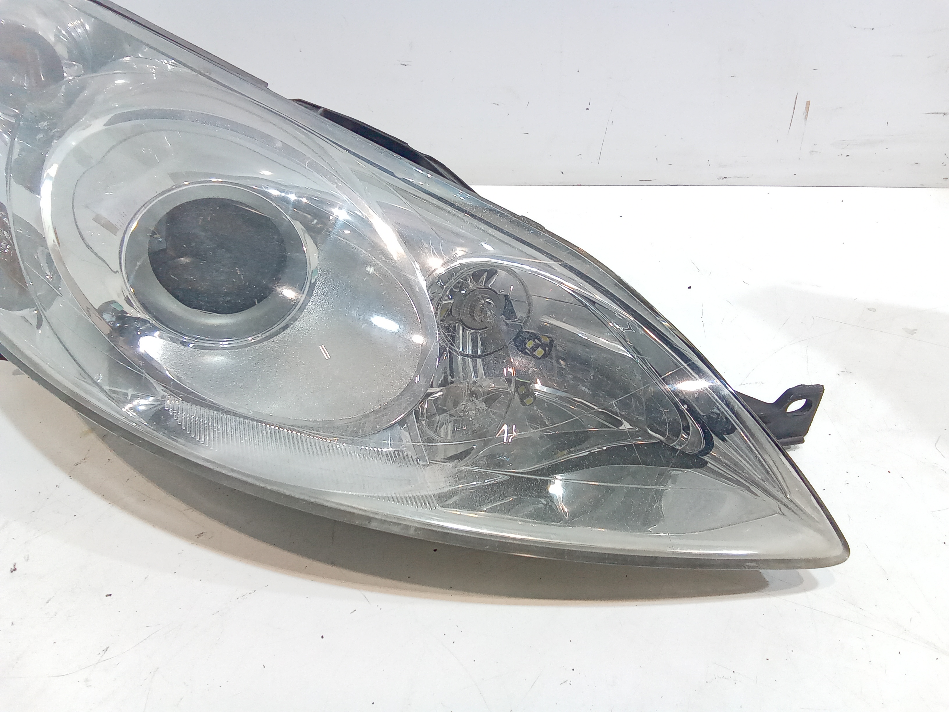 Faro anteriore Sinistro Guida per Peugeot 407 S. Wagon (2004 - In produzione)