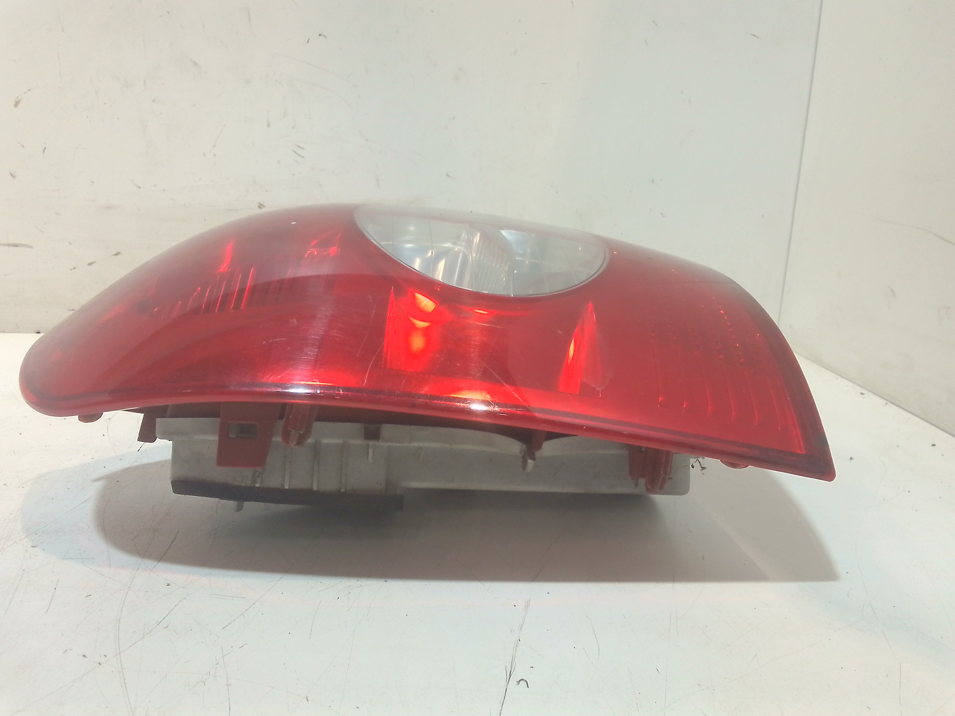 Stop fanale Posteriore sinistro lato Guida per Renault Clio Serie (01>05) (2001 - 2005)