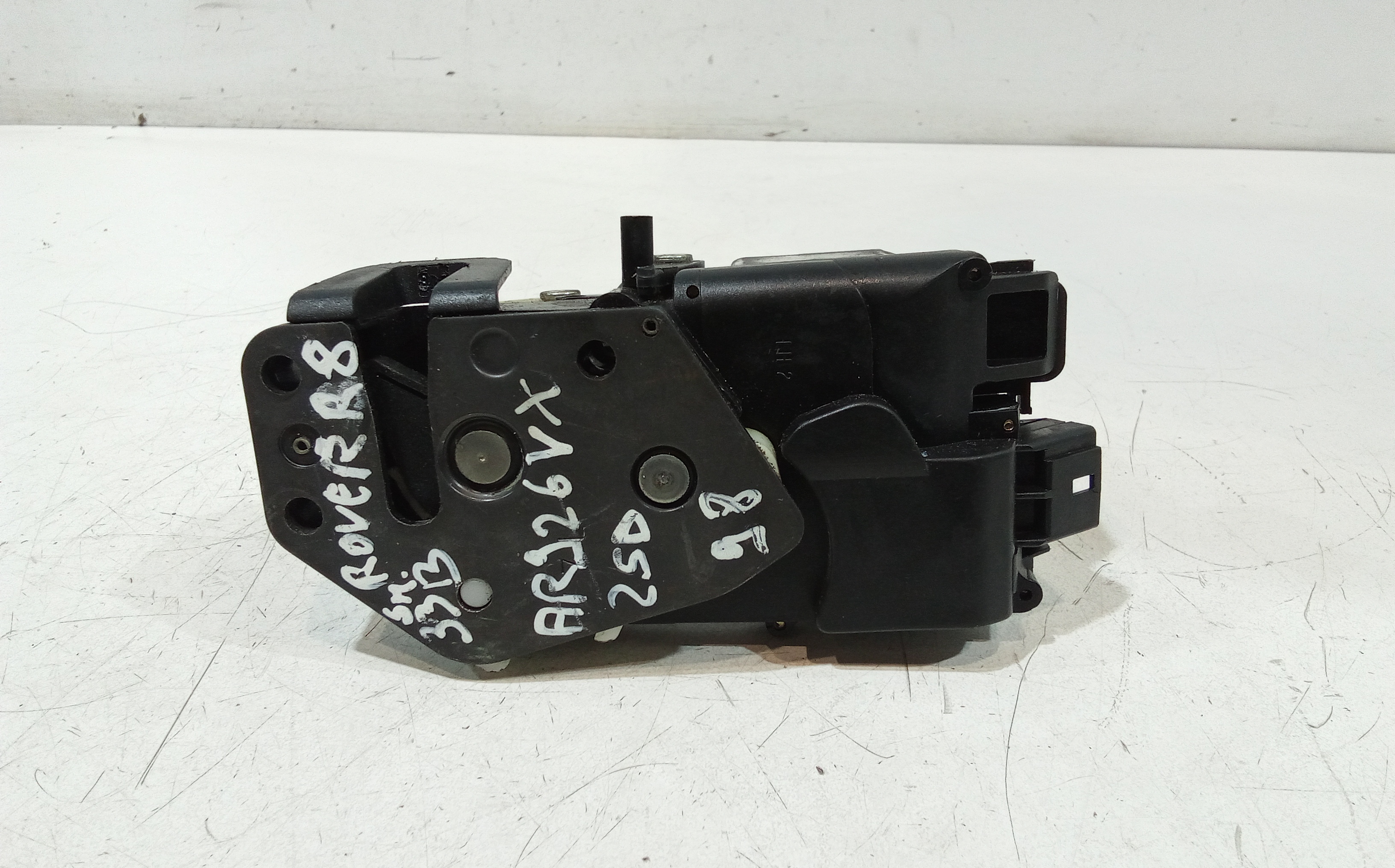 Serratura Anteriore Sinistra per Rover 820 (1994 - 1999)