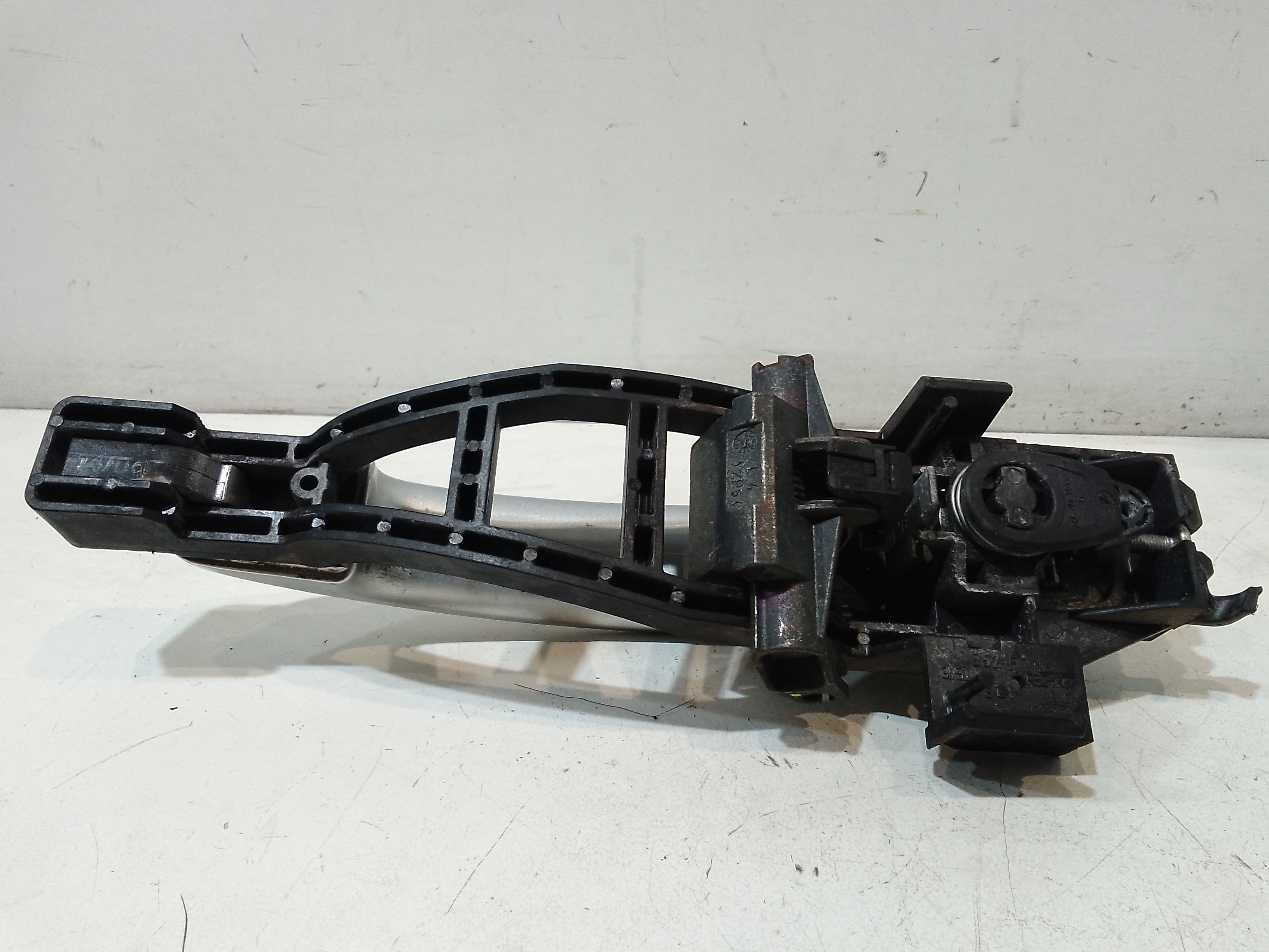 Maniglia esterna Anteriore Sinistra per Ford C - Max Serie (03>07) (2003 - 2007)