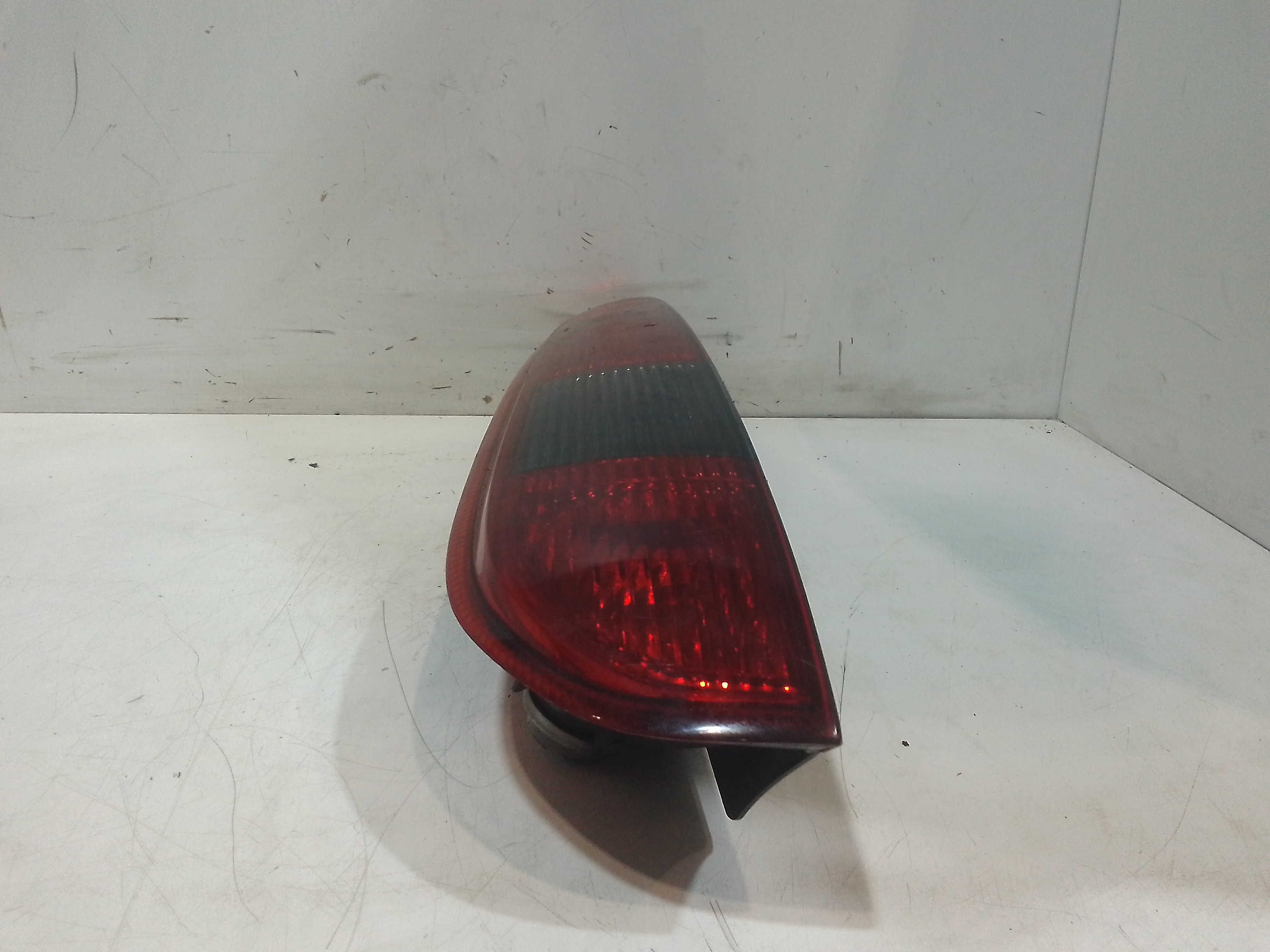 Stop fanale Posteriore sinistro lato Guida per Ford Focus S. Wagon 3 Serie (2004 - 2008)