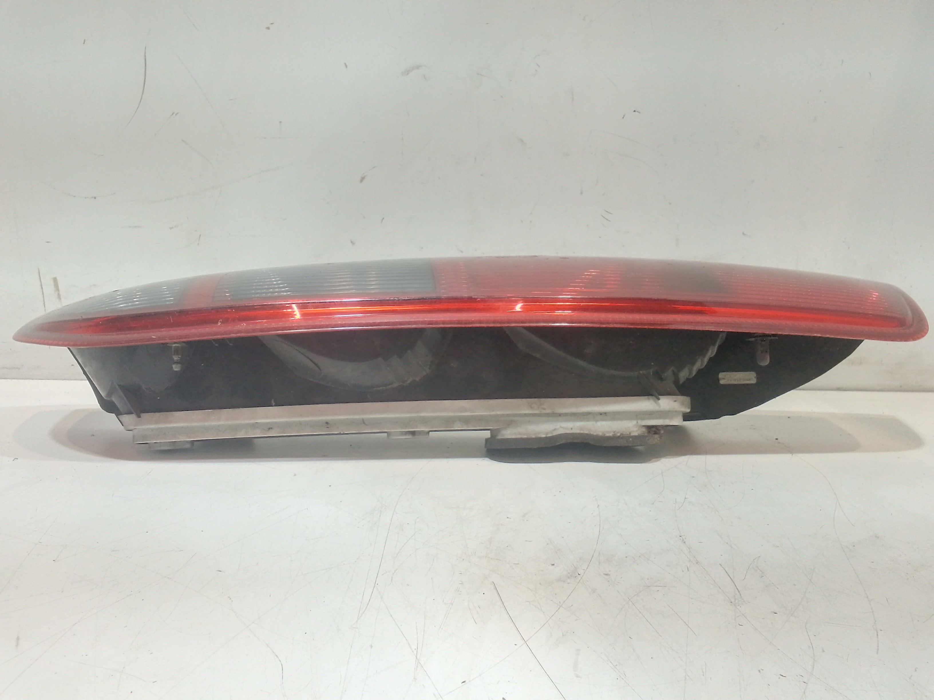 Stop fanale posteriore Destro Passeggero per Ford Focus S. Wagon 3 Serie (2004 - 2008)