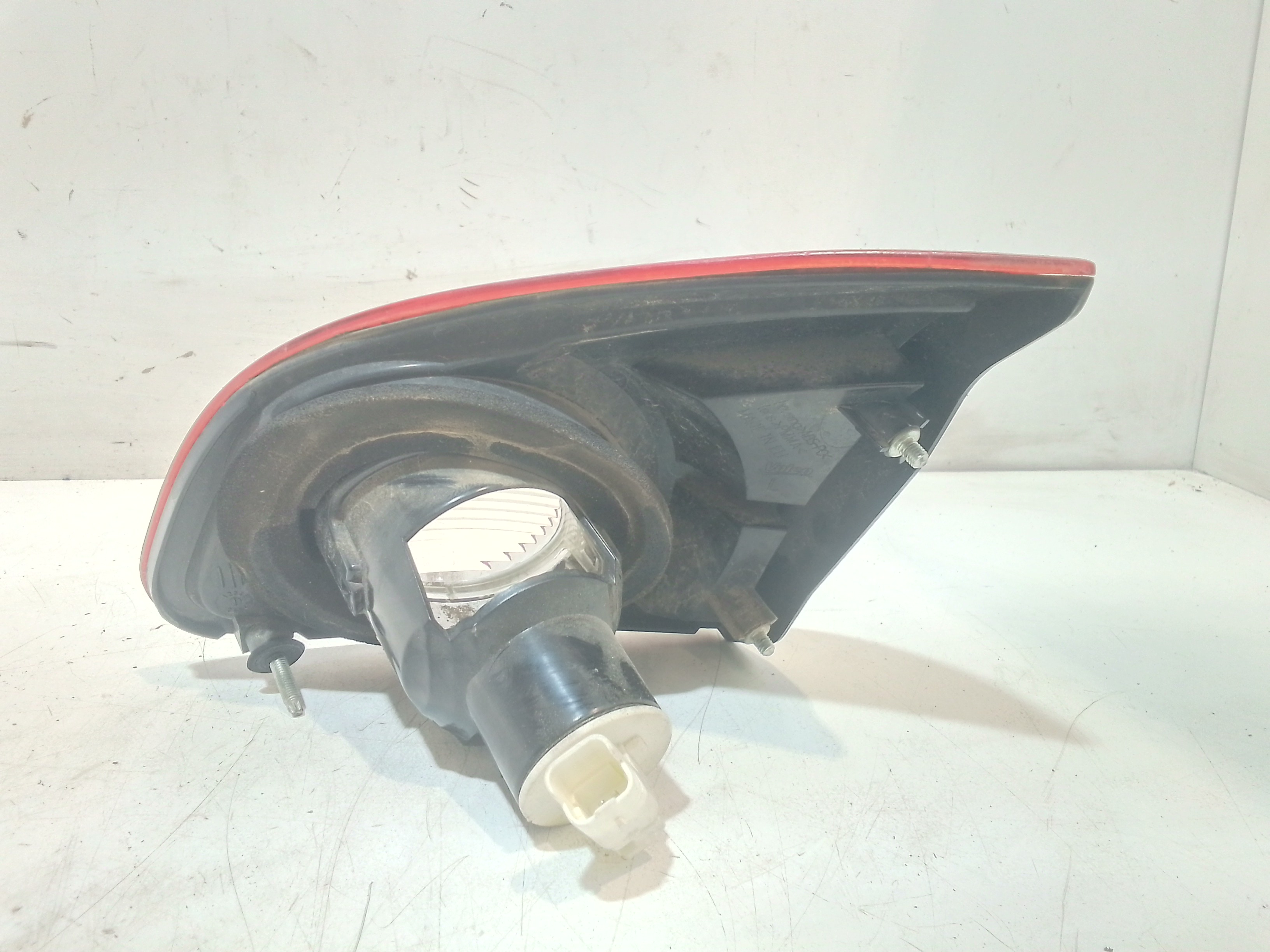 Stop Posteriore Sinistro Integrato nel Portello per Nissan Qashqai +2 (2008 - 2013)