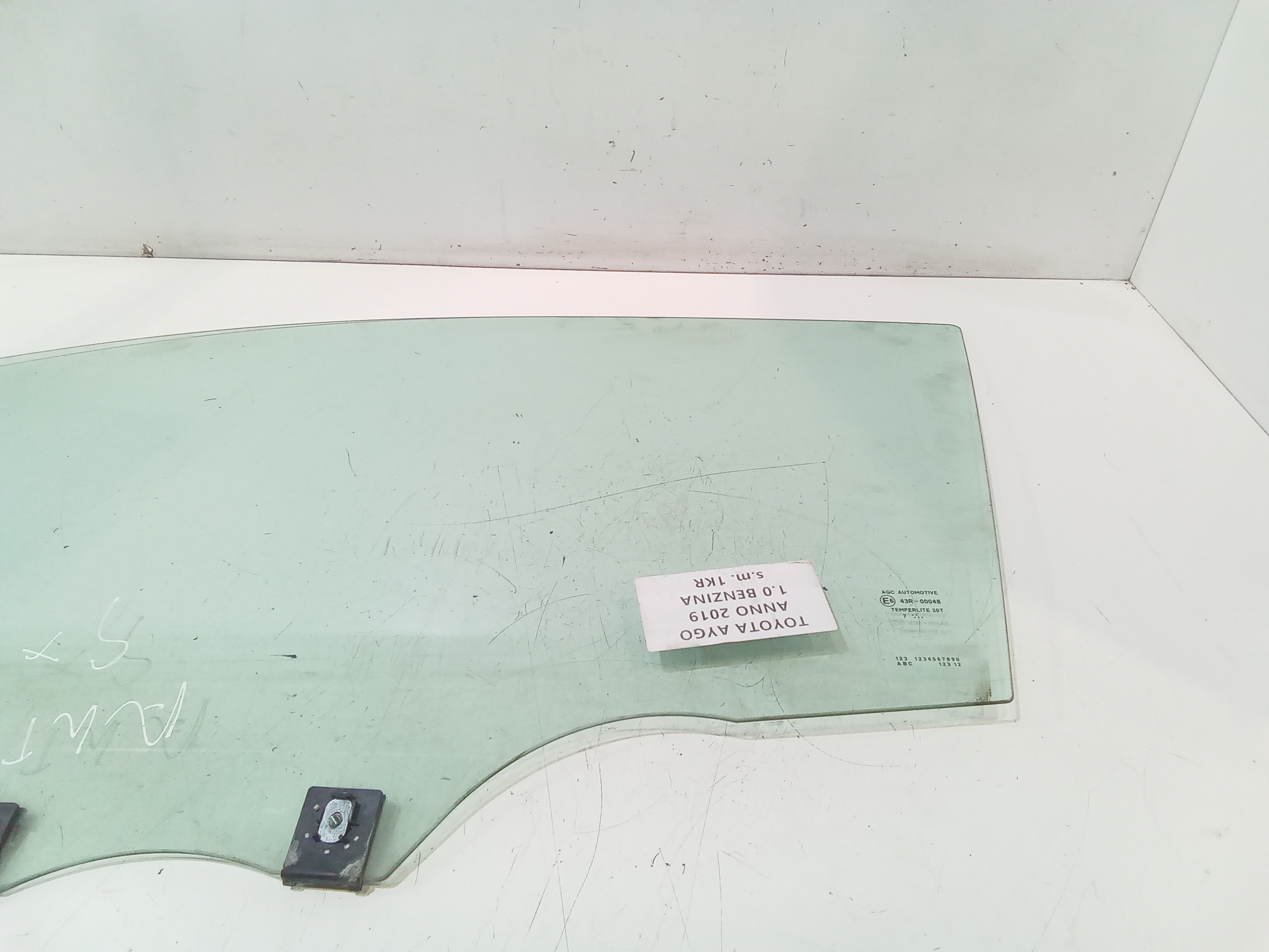 Vetro scendente anteriore Sinistro per Toyota Aygo 3 Serie (2015 - In produzione)