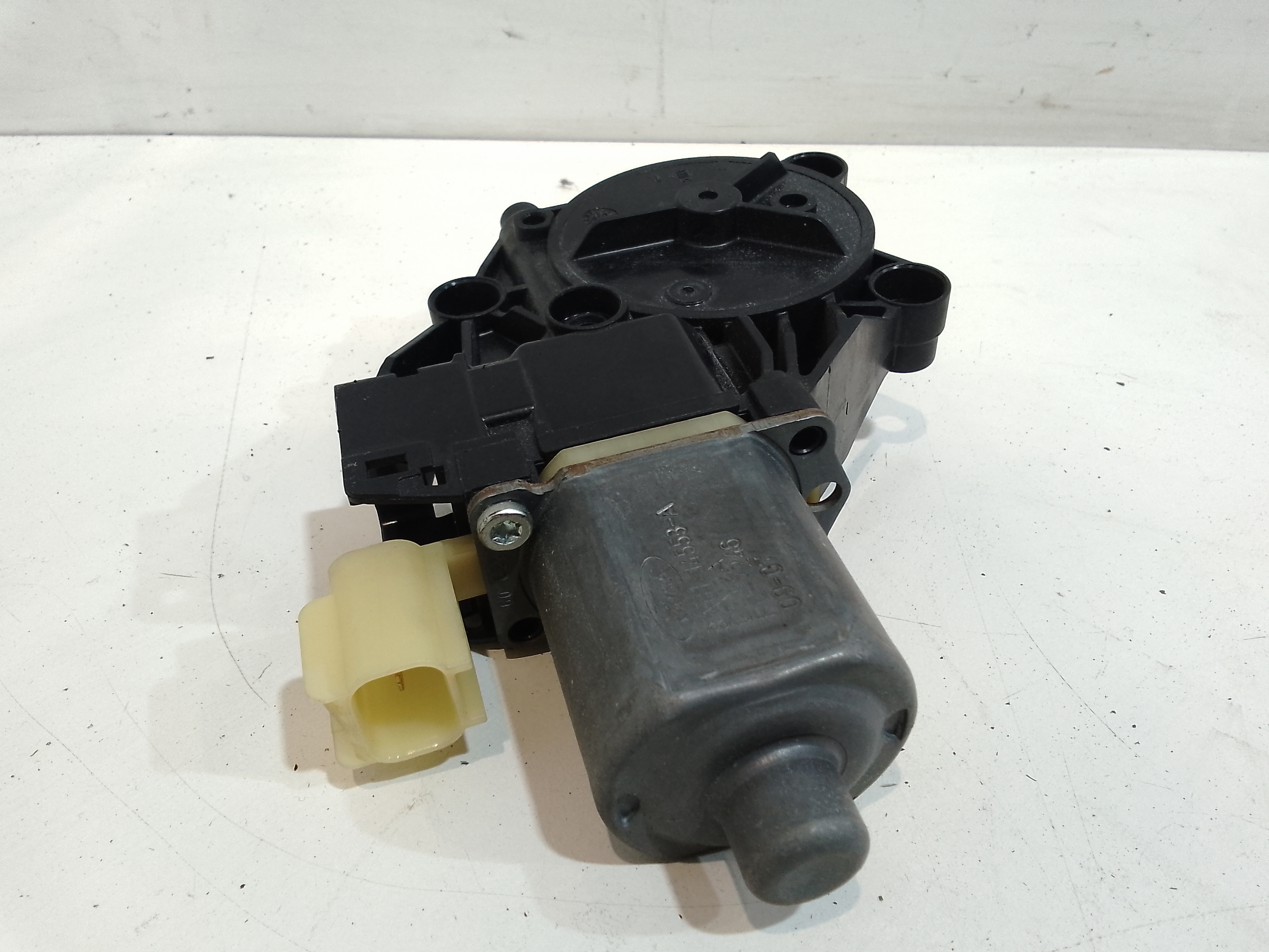 Motorino Alzavetro anteriore destra per Ford Fiesta 6 Serie (2008 - 2017)