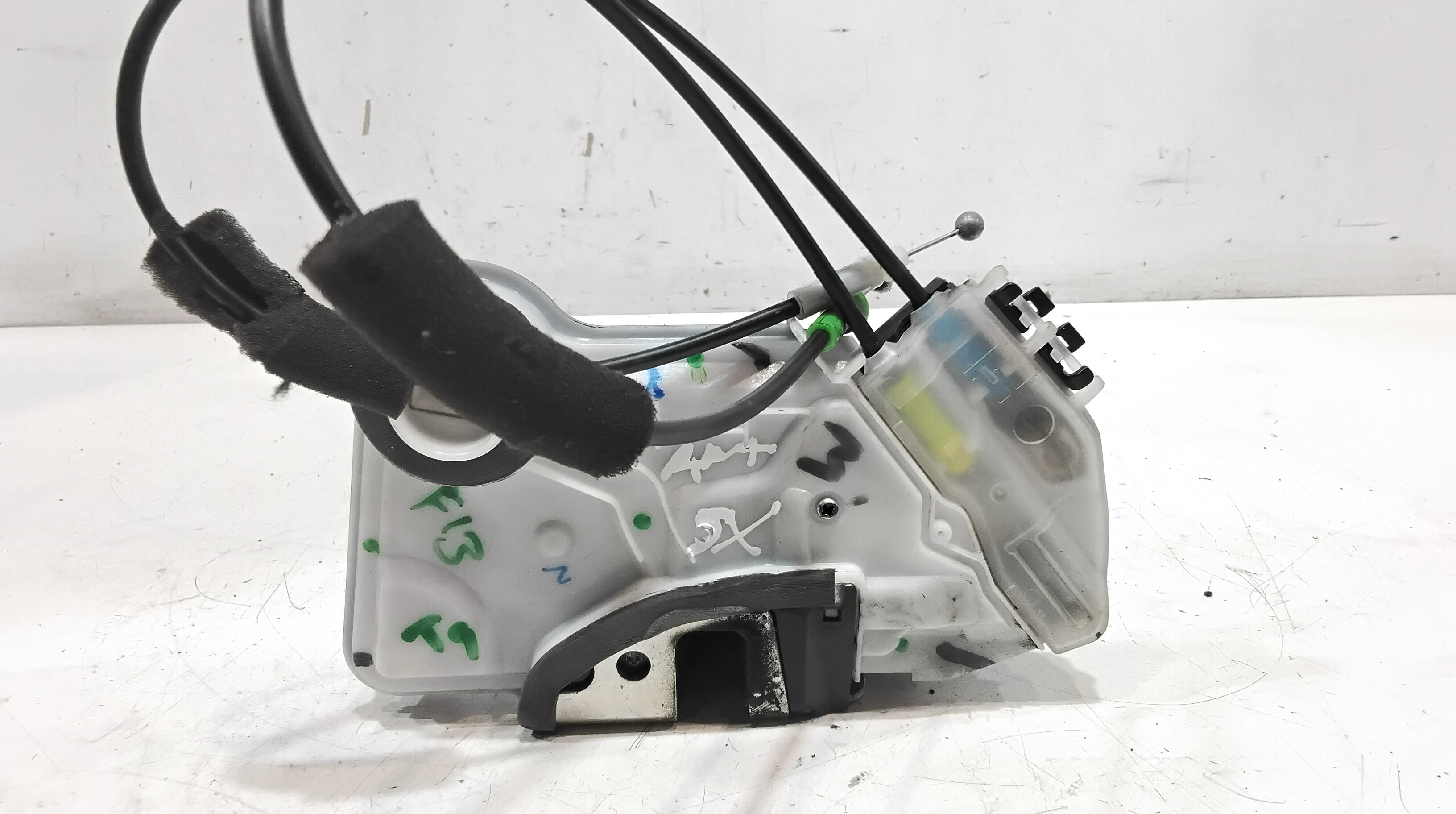 Serratura Anteriore Sinistra per Toyota Aygo 3 Serie (2015 - In produzione)