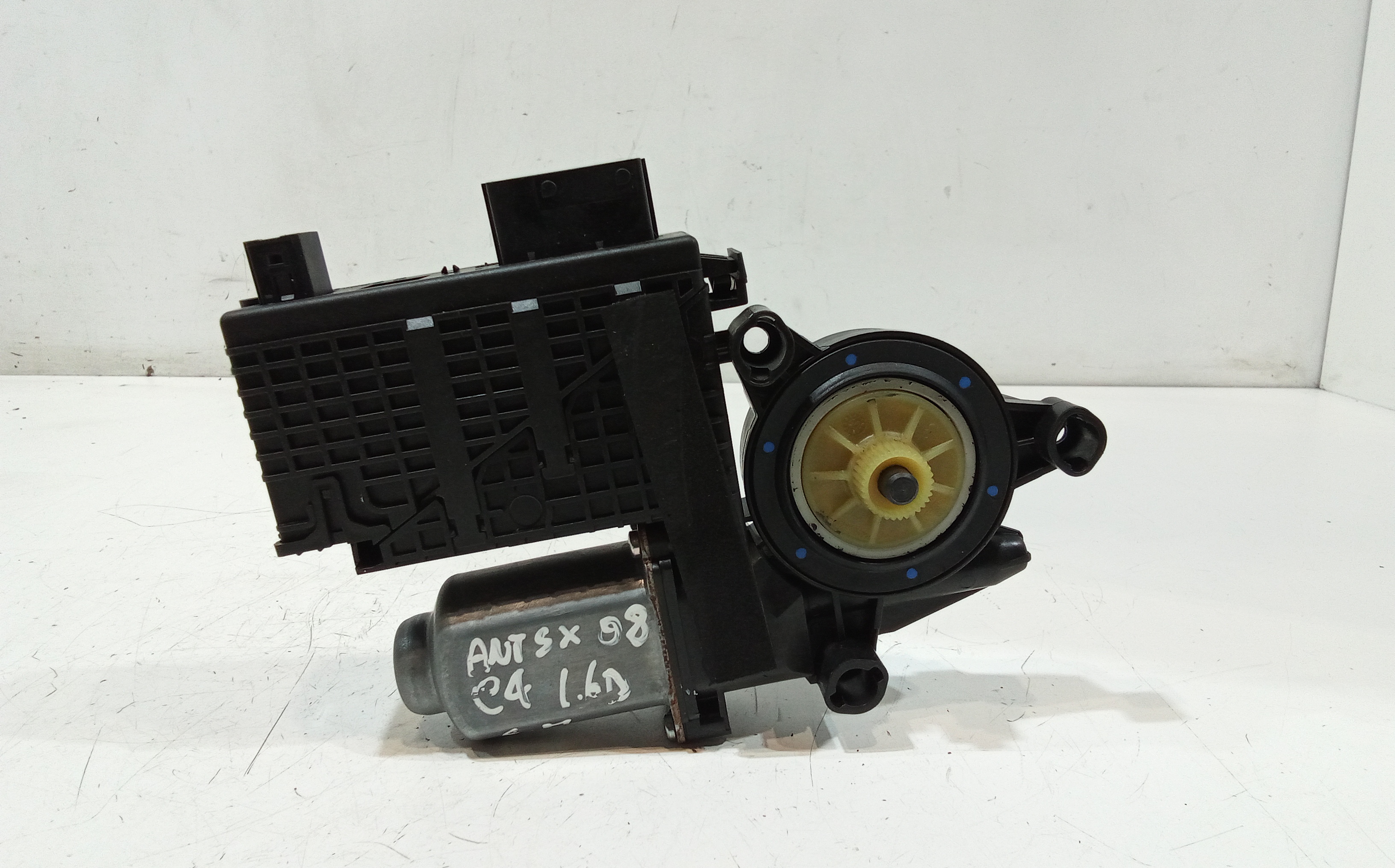 Motorino Alzavetro anteriore Sinistro per Citroen C4 Picasso (06>13) Mk1 (2006 - 2013)