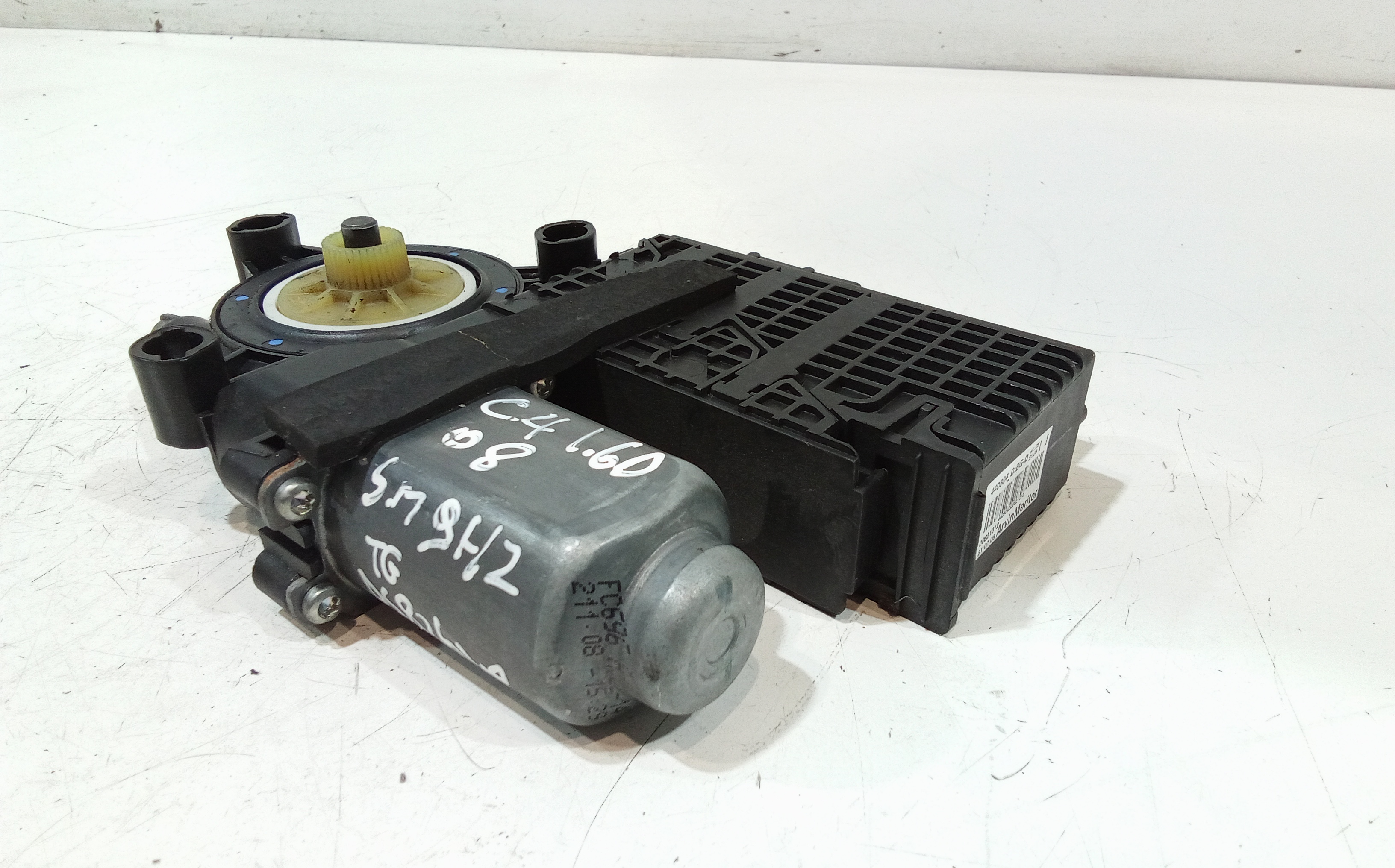 Motorino Alzavetro anteriore destra per Citroen C4 Picasso (06>13) Mk1 (2006 - 2013)