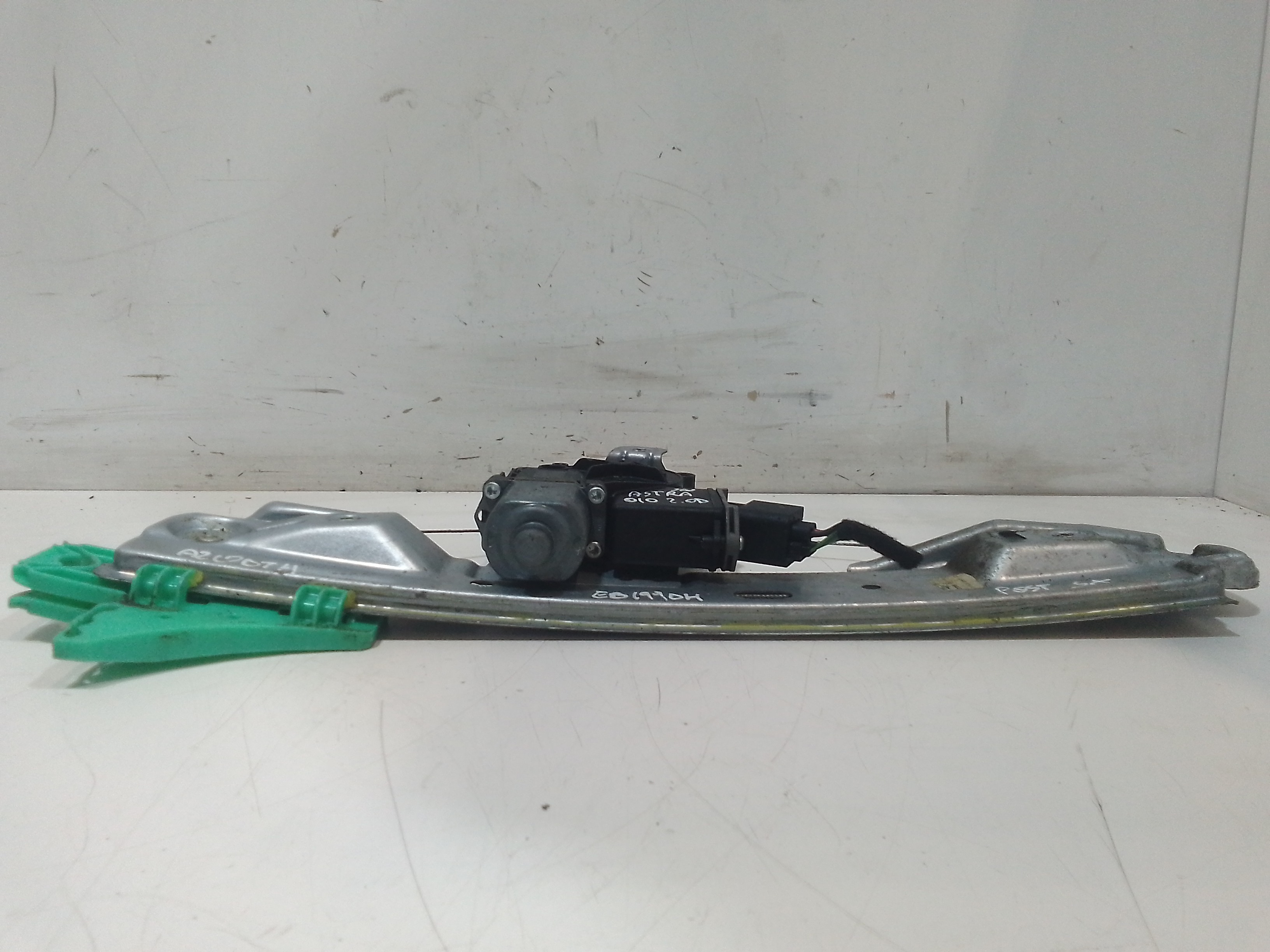 Cremagliera posteriore sinistra guida per Opel Astra J S. Wagon (2011 - In produzione)