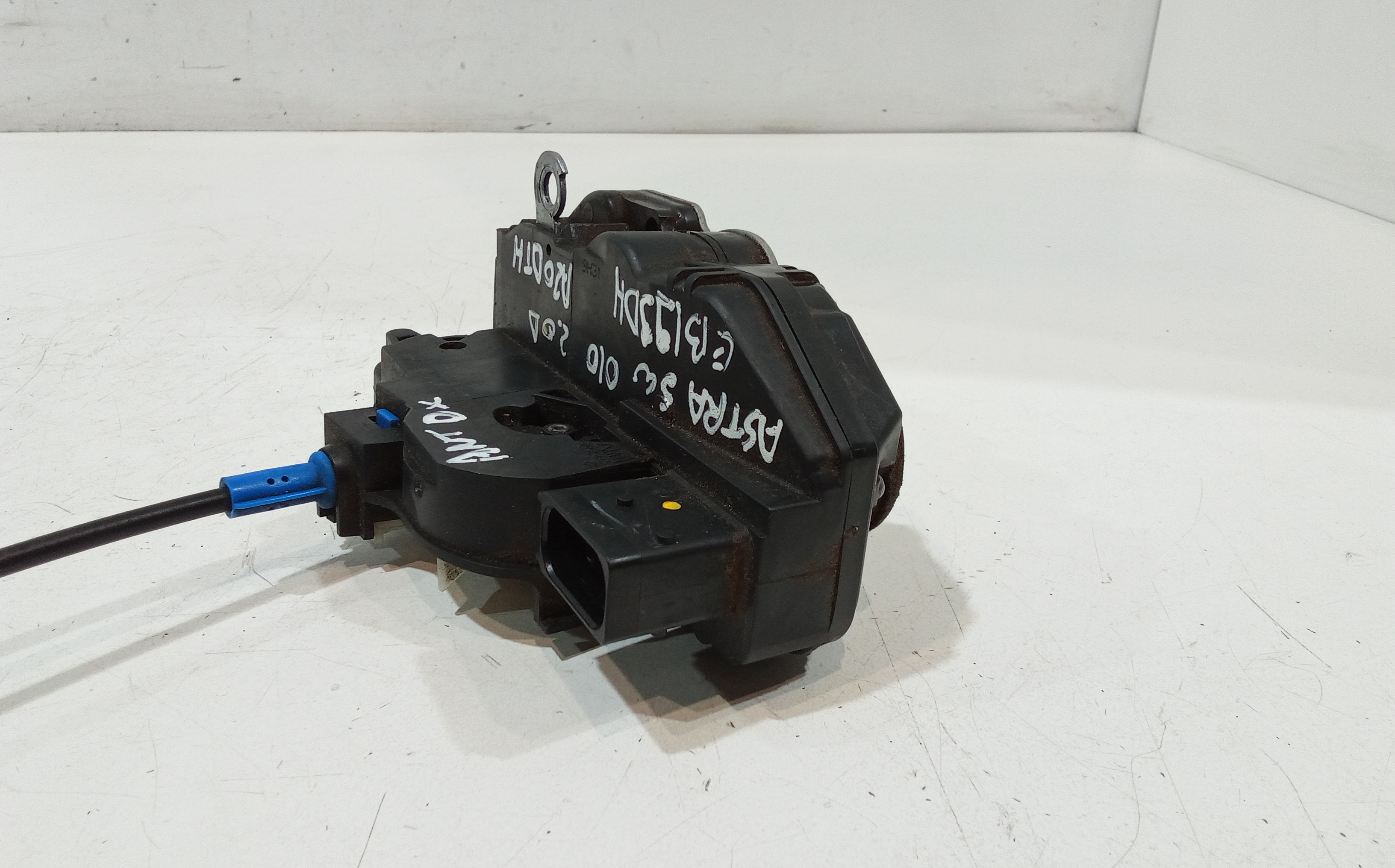 Serratura Anteriore Destra per Opel Astra J S. Wagon (2011 - In produzione)