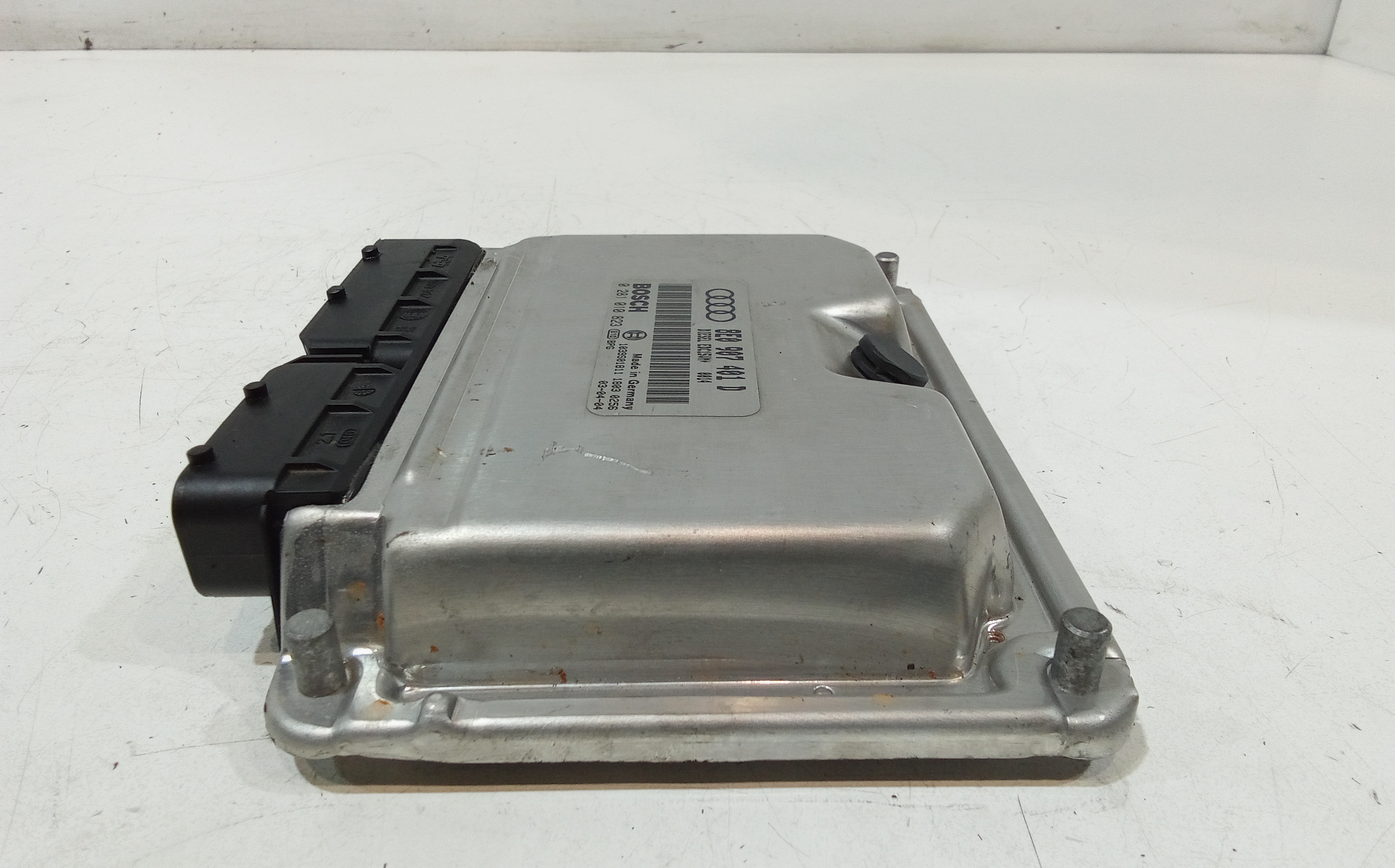 Centralina motore per Audi A4 Berlina (8e) (00>04) (2000 - 2004)
