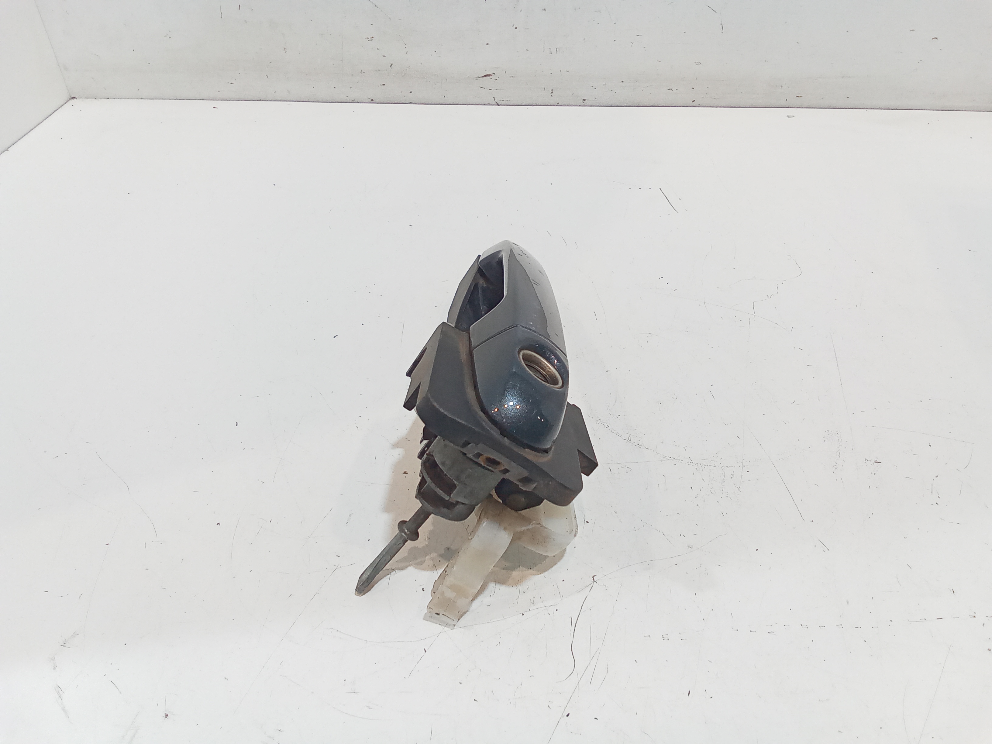 Maniglia esterna Anteriore Sinistra per Kia Cee d 1 Serie (2006 - 2012)