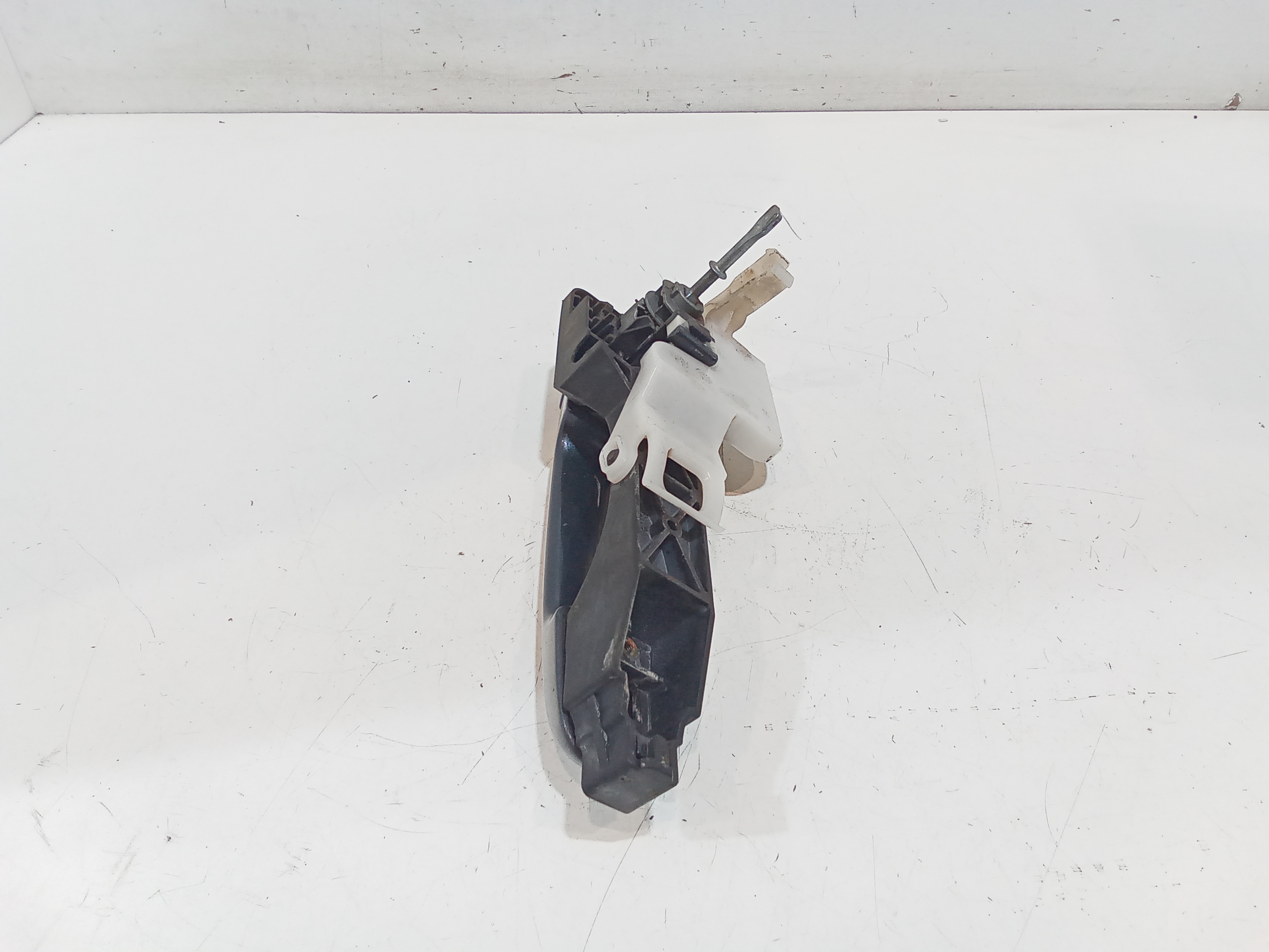 Maniglia esterna Anteriore Sinistra per Kia Cee d 1 Serie (2006 - 2012)