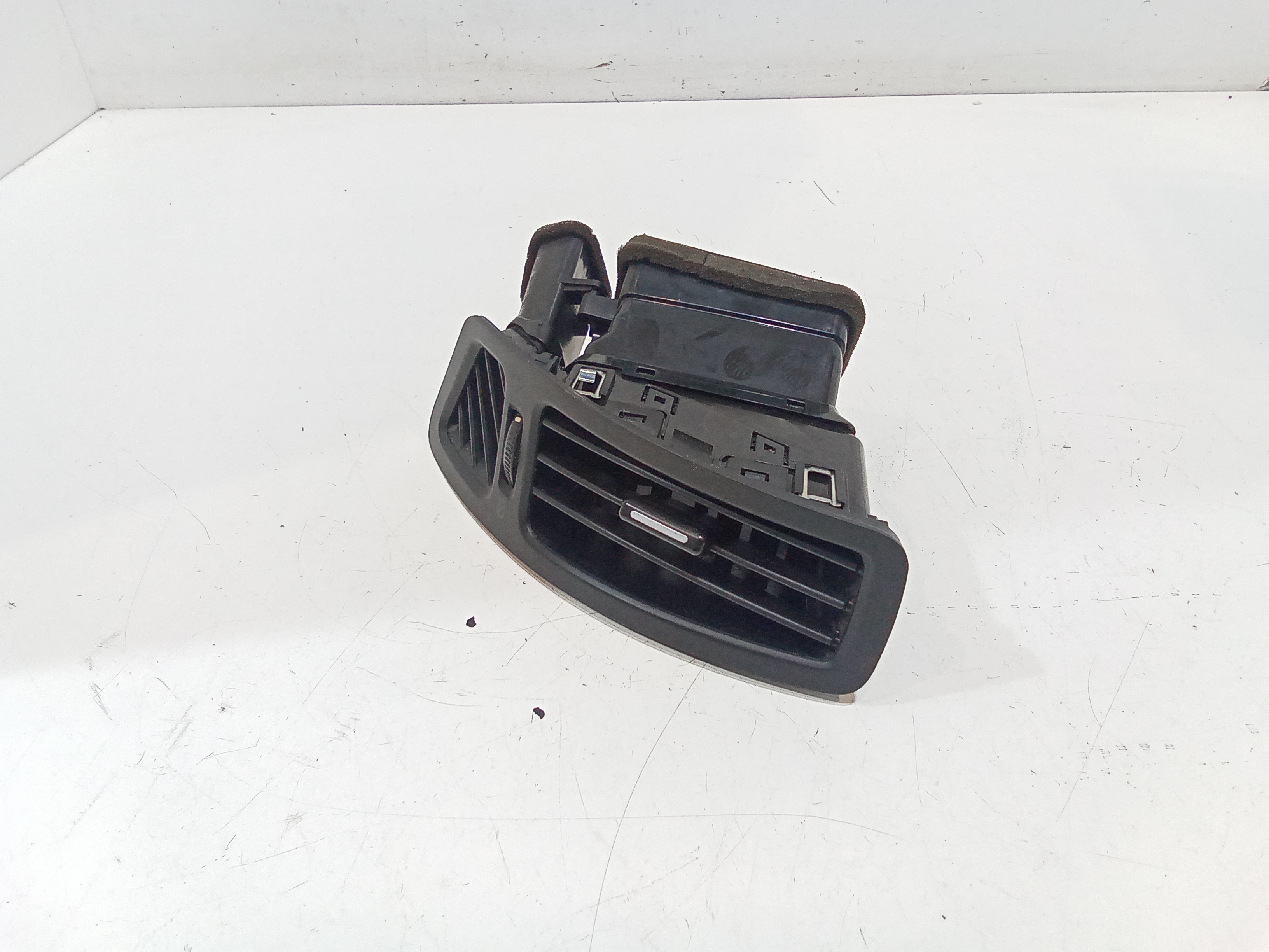 Bocchetta aria cruscotto lato guida per Kia Cee d 1 Serie (2006 - 2012)