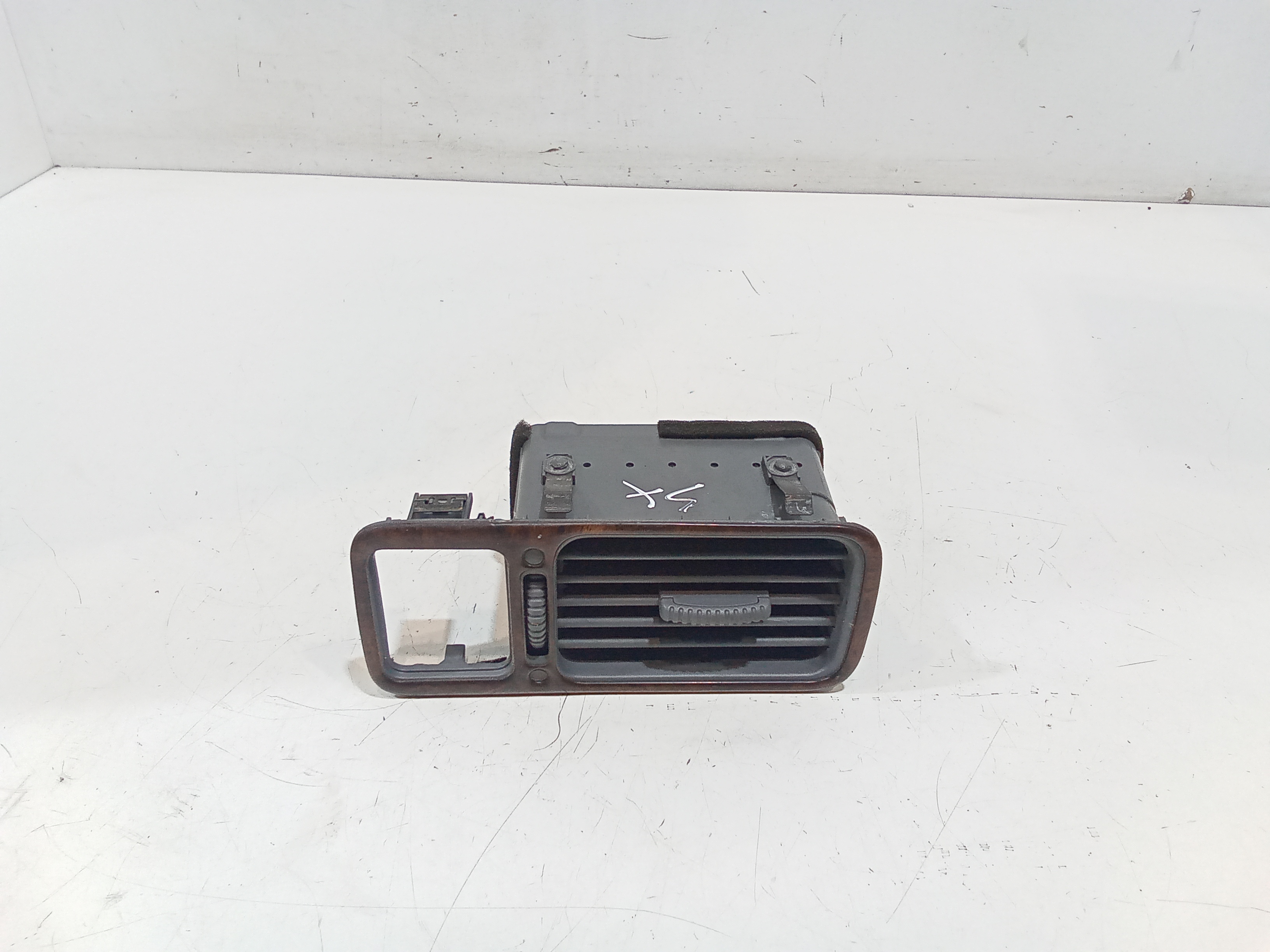 Bocchetta aria cruscotto lato guida per Honda Cr-v 1 Serie (1997 - 2002)