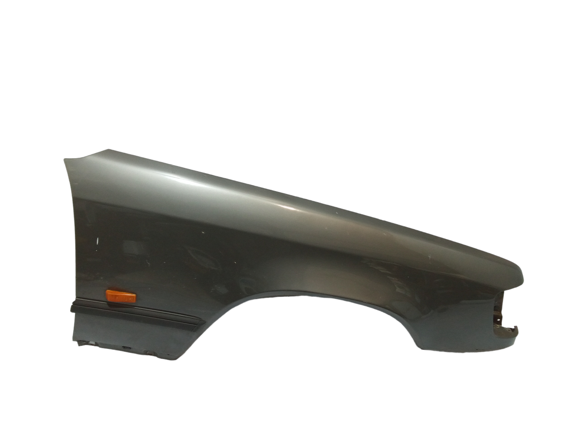Parafango Anteriore Destro per Mercedes Classe E W124 (1993 - 1997)